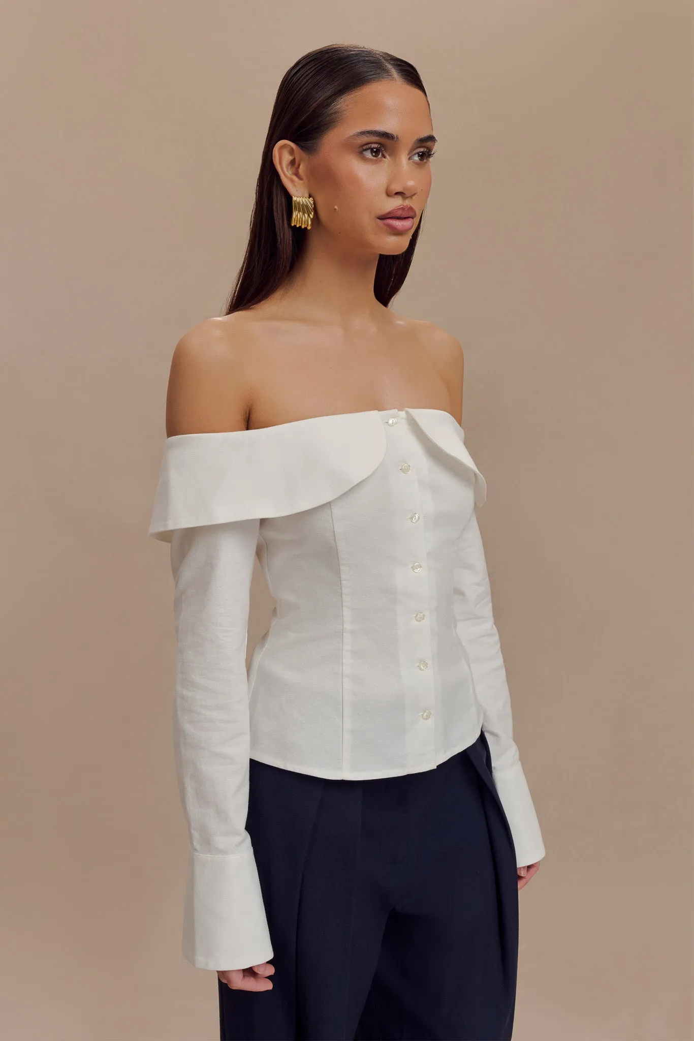 Spencer Off Shoulder Shirting Top - White Bold Patterns Antimicrobial Treatment