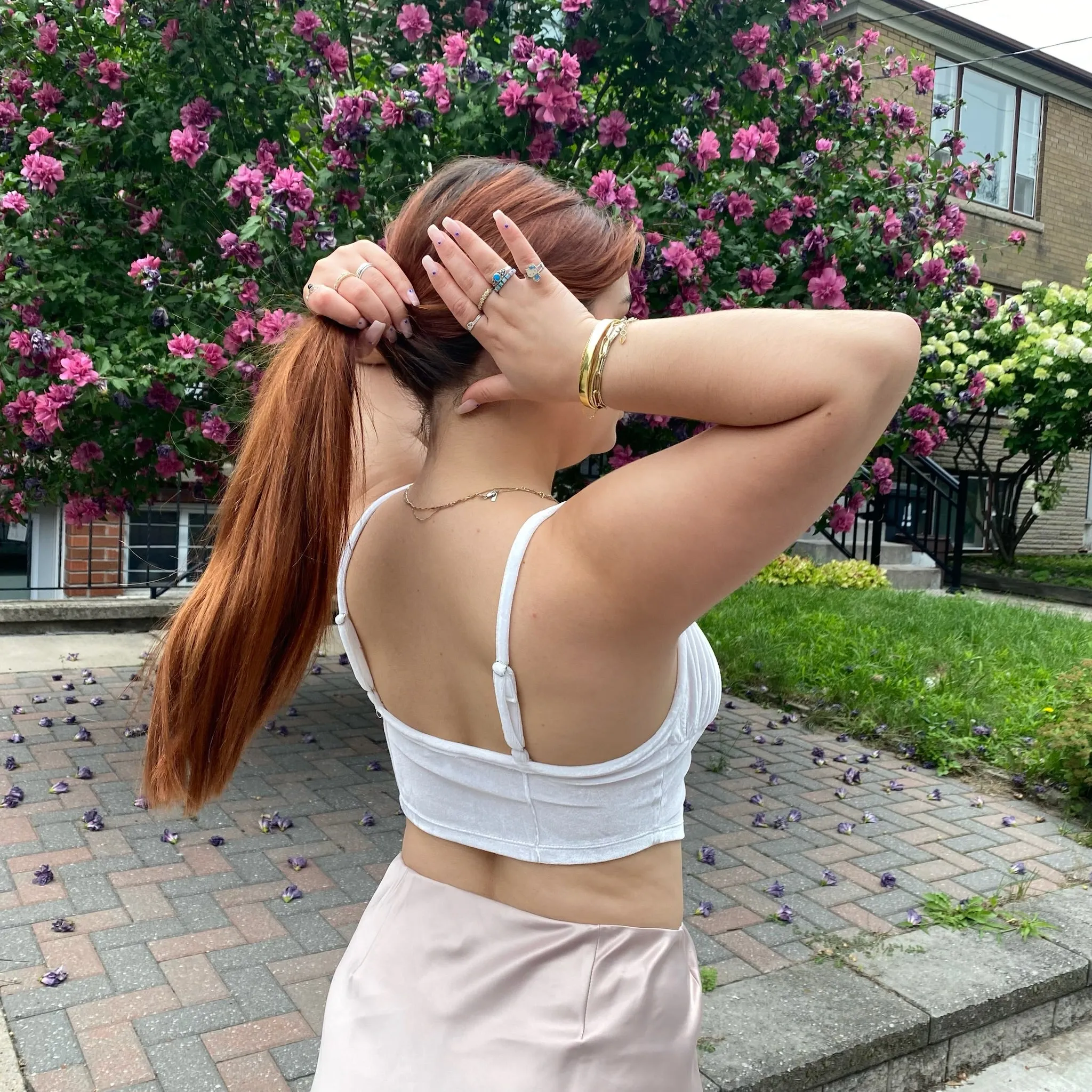 ELODIE Velvet Bustier Non Irritating Tags entertainment