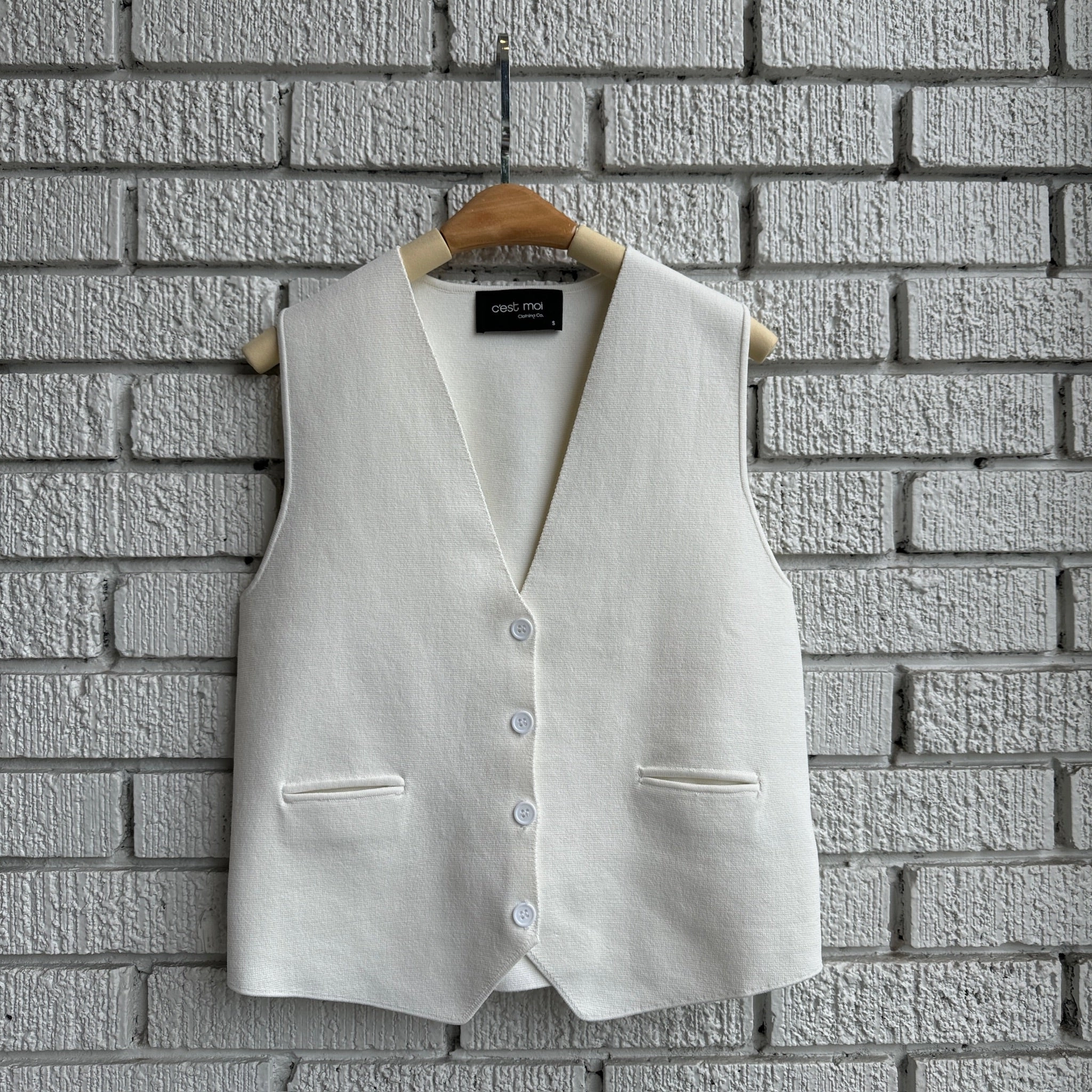 ASTA Vest Layered Placket Design Comfy Fit