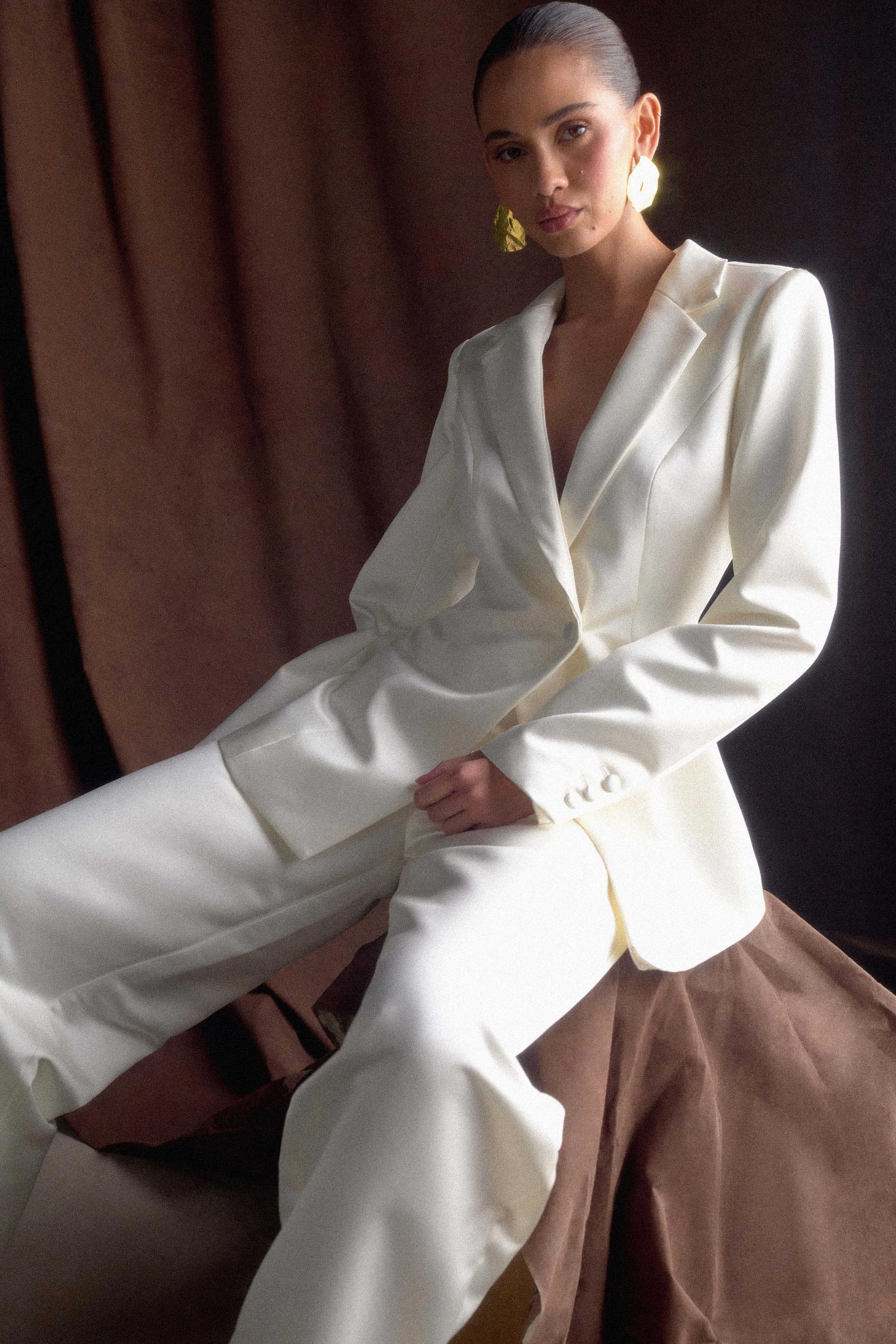 Ada Tailored Satin Blazer - Ivory Flexible Fit BreathableFabric