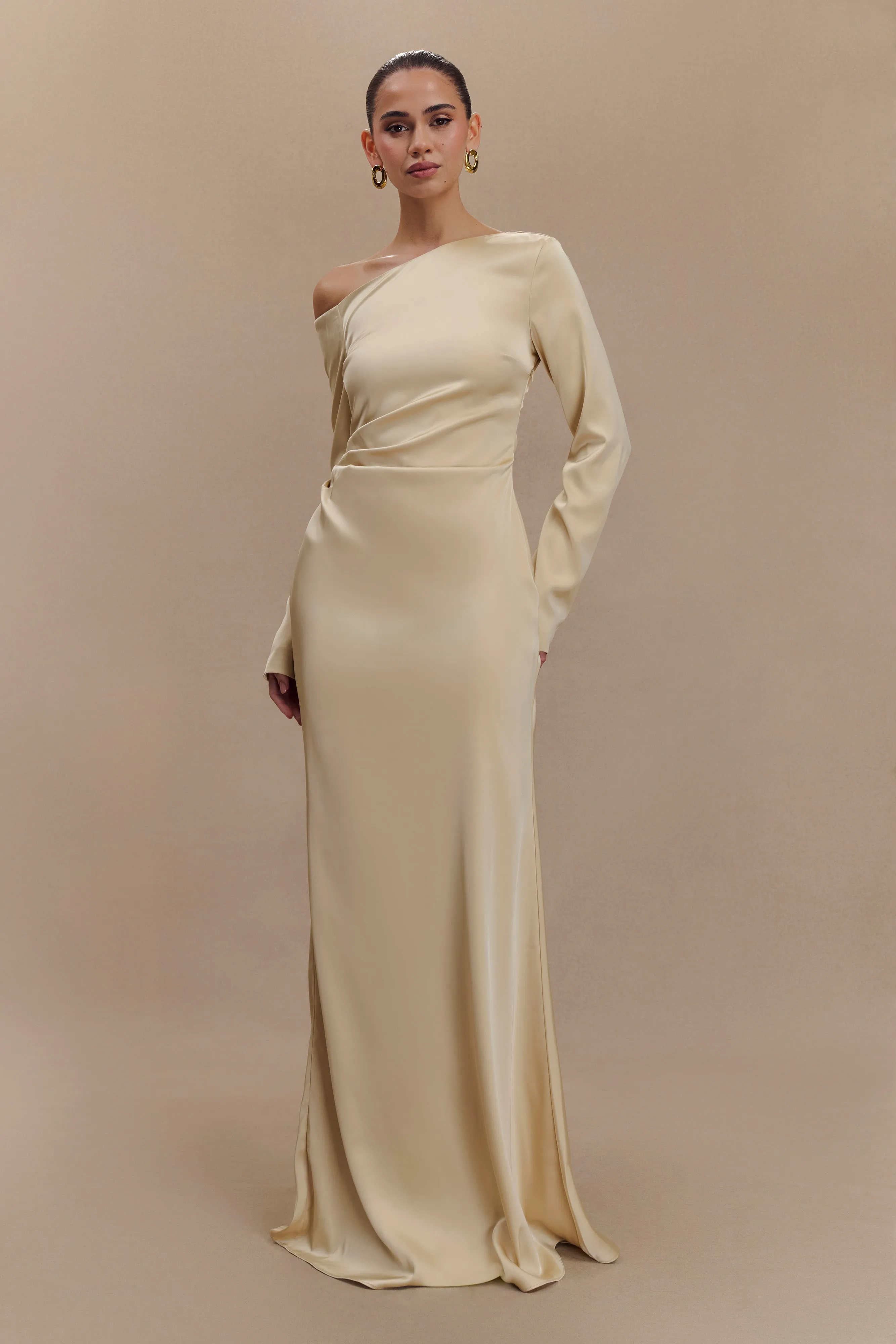 Calm Grace Feminine Vibe Avery Long Sleeve Maxi Dress - Gold