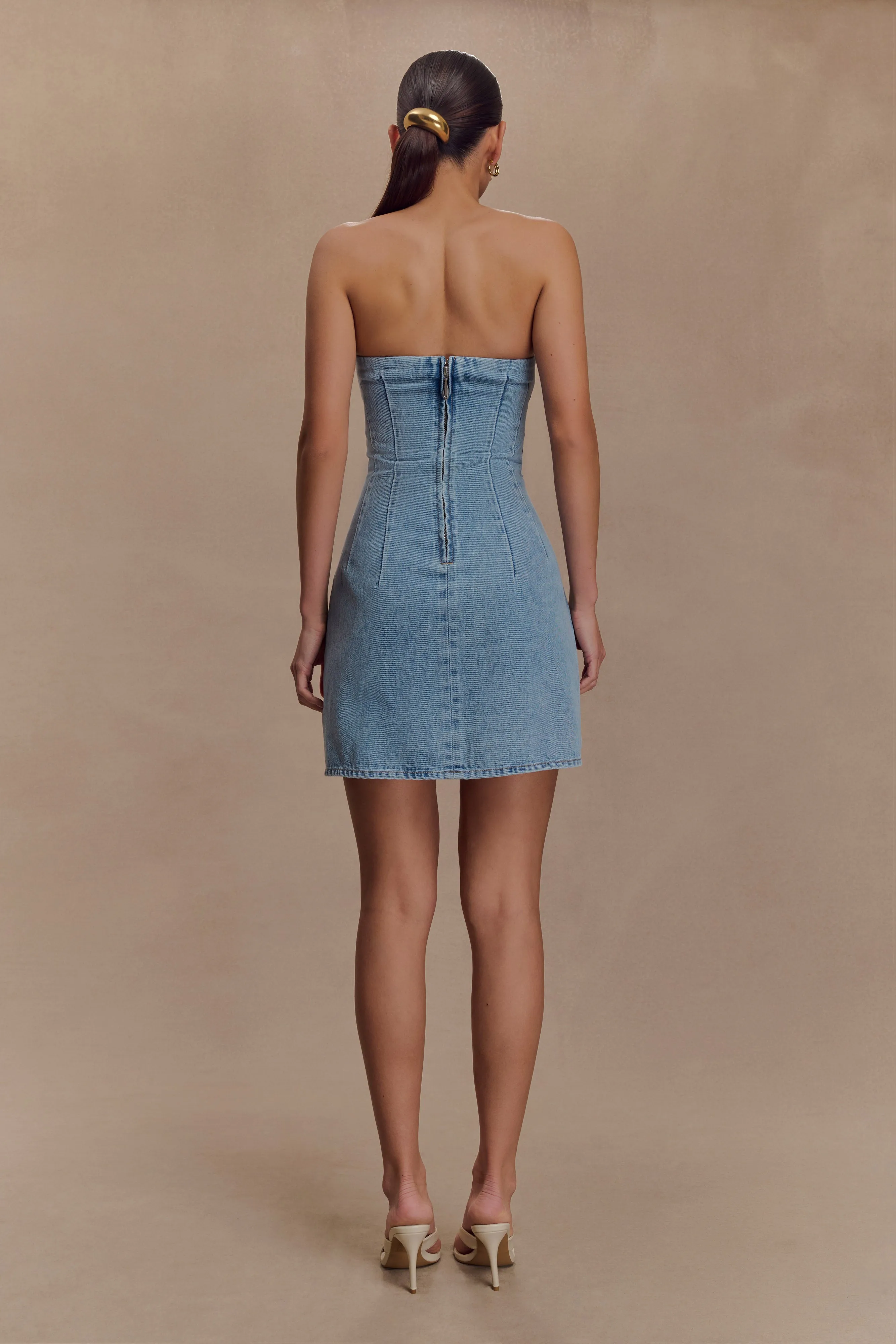 Fine Texture Fit Easy Akira Embroidered Denim Mini Dress - Mid Blue