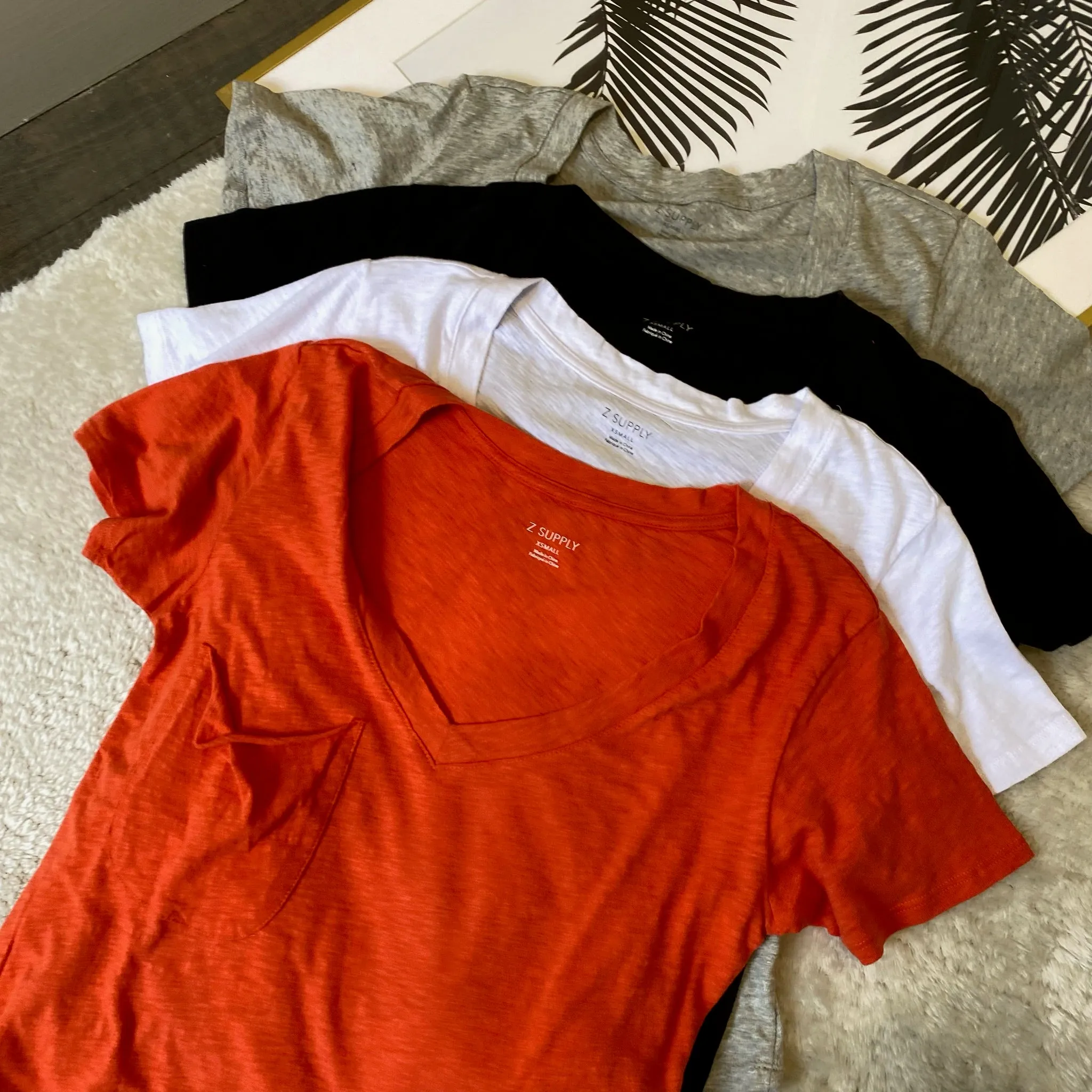 HEATH V-Neck Tee Bold Comfort