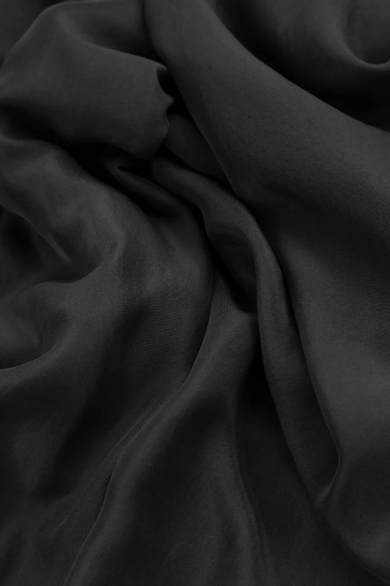 Abrasion Resistant Finish Buttoned Black Pure Silk Jacket
