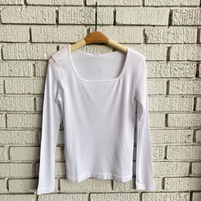 EDA Ribbed Square Neck Top Mountain village Quilting