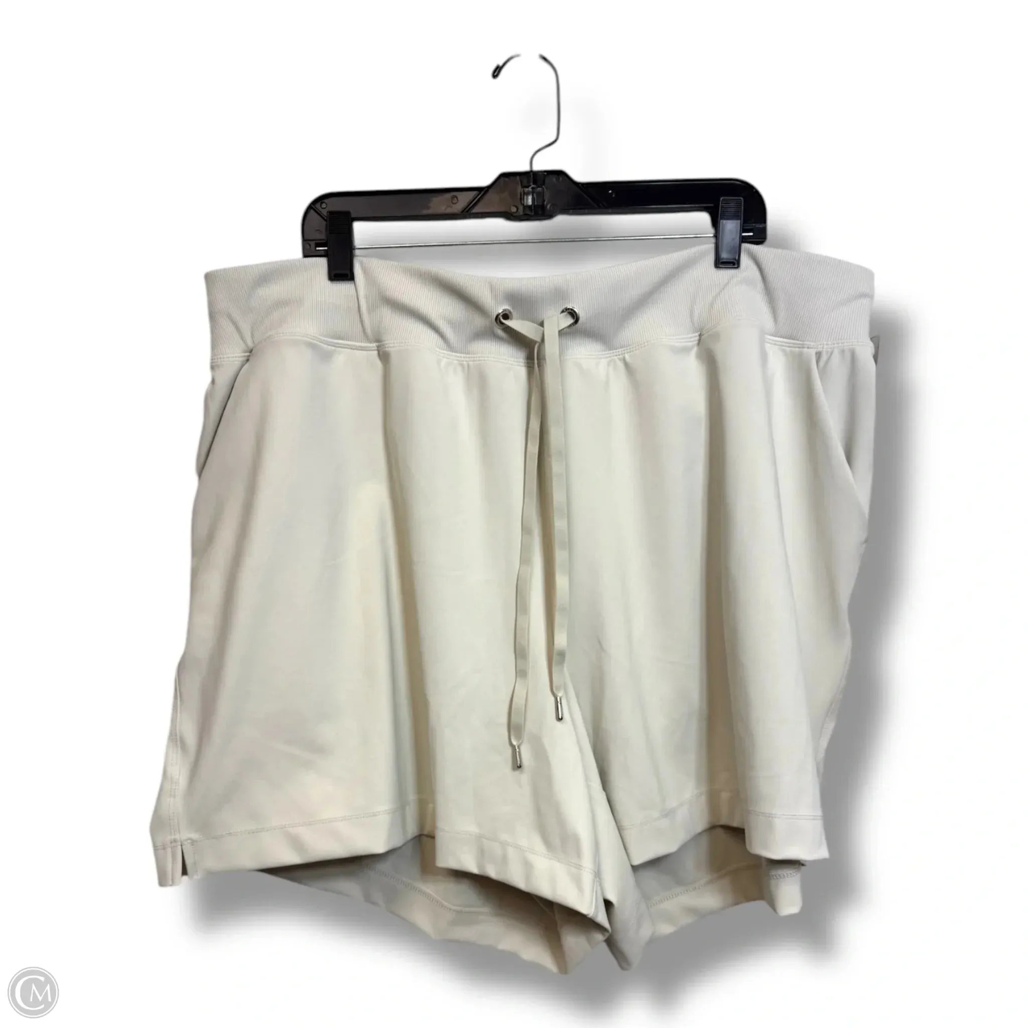 Soft Feel Athletic Shorts By Livi Active In Beige, Size: 2x