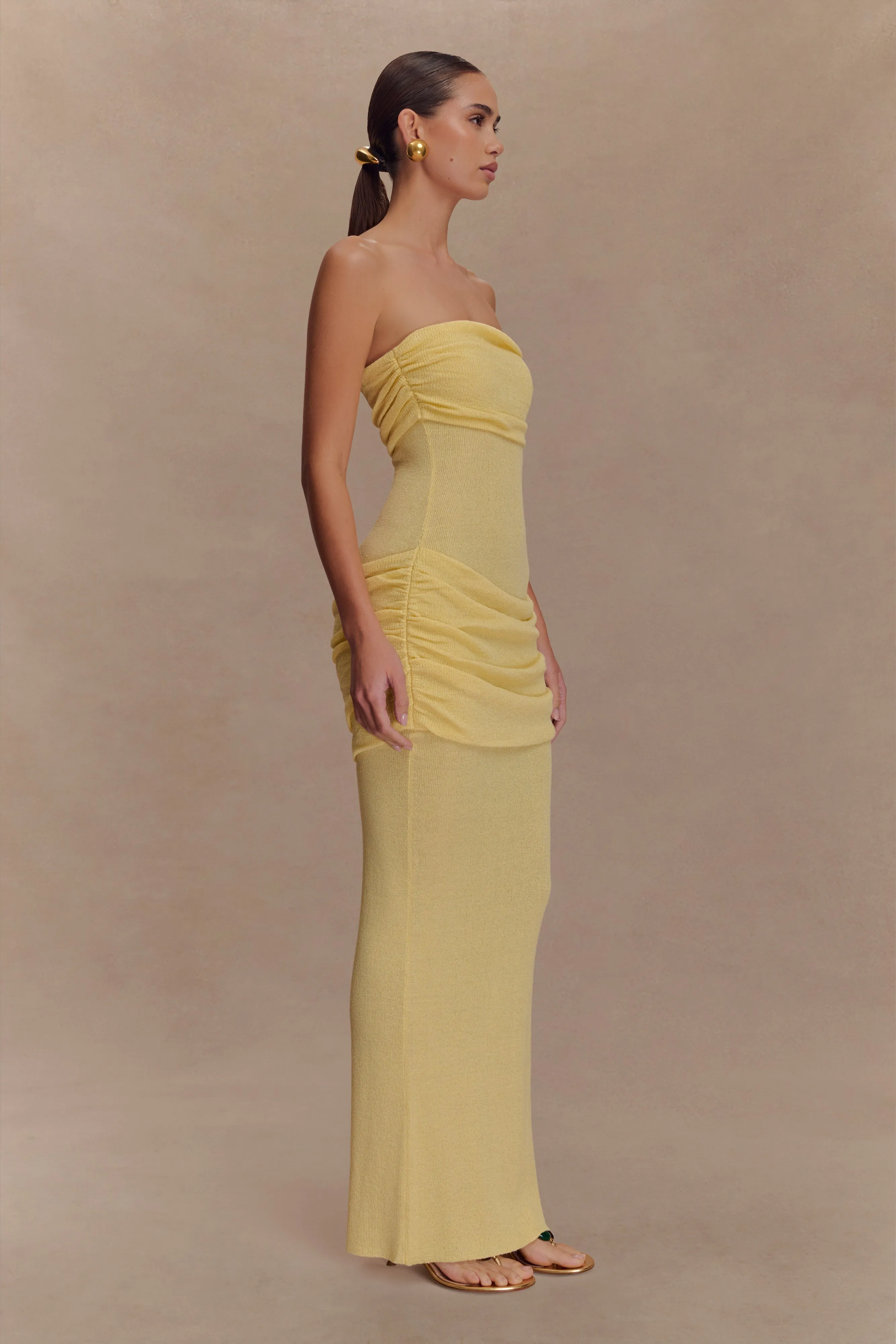 Bright-colored piece Elora Strapless Knit Maxi Dress - Lemon