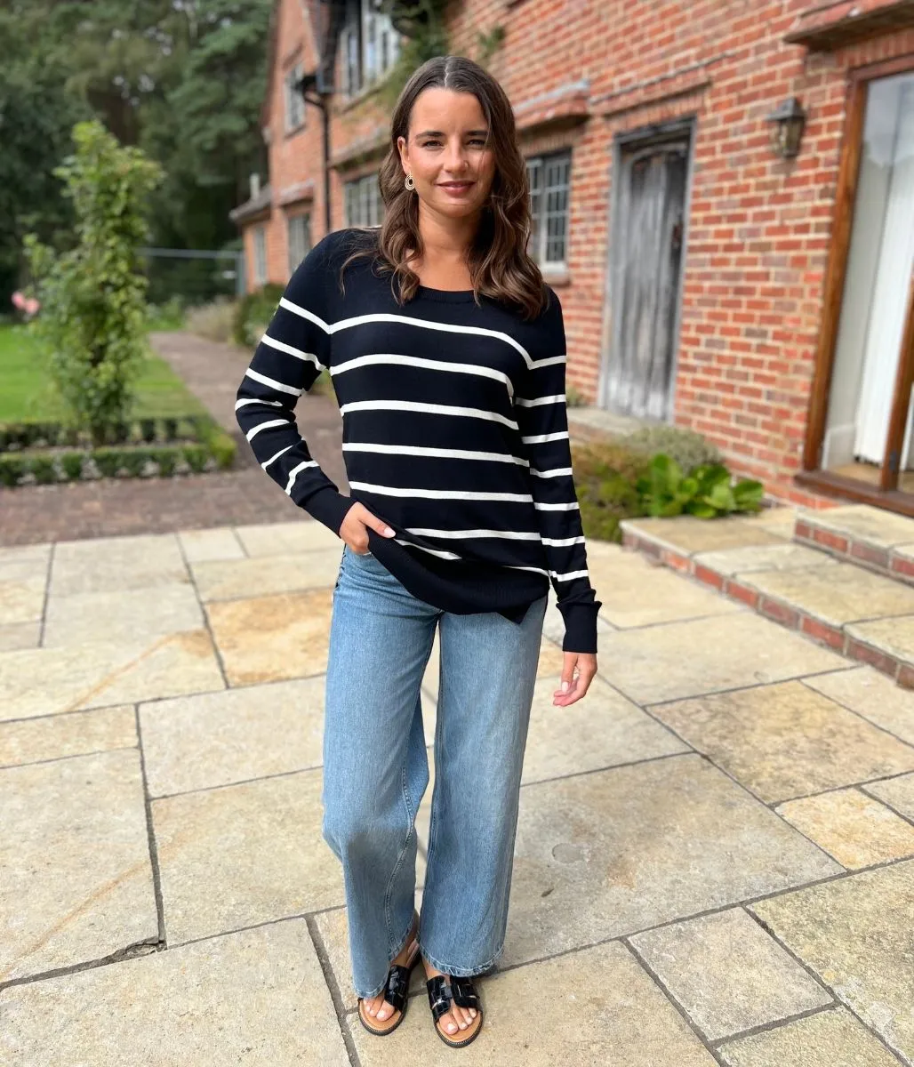 Black & White Stripe Fine Knit Jumper Relaxed Movement