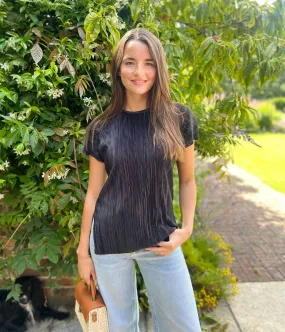 clean look Black Plisse Top