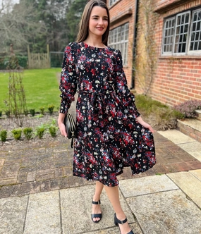 Modern Soft Bold Design Black Ditsy Flower Print Dress