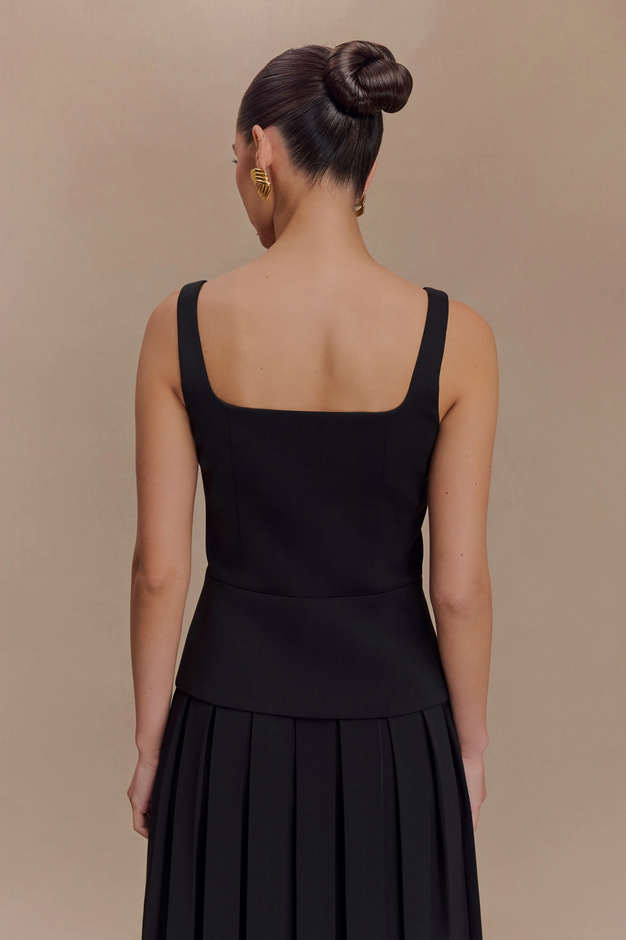 QuickDry Textile Sunny Suiting Peplum Top - Black