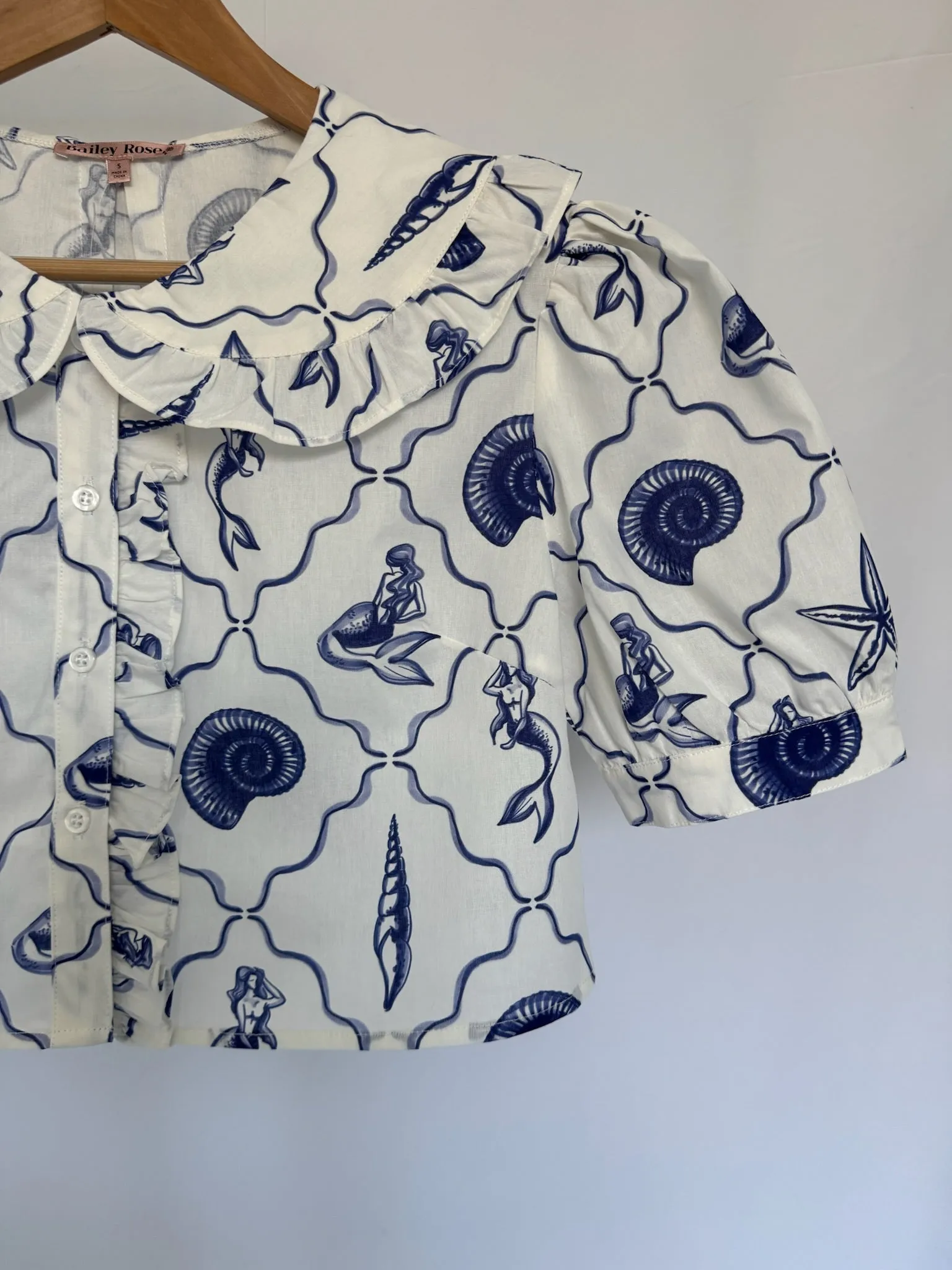 Midweight Textile Twill Weave MERMAID Cropped Shirt