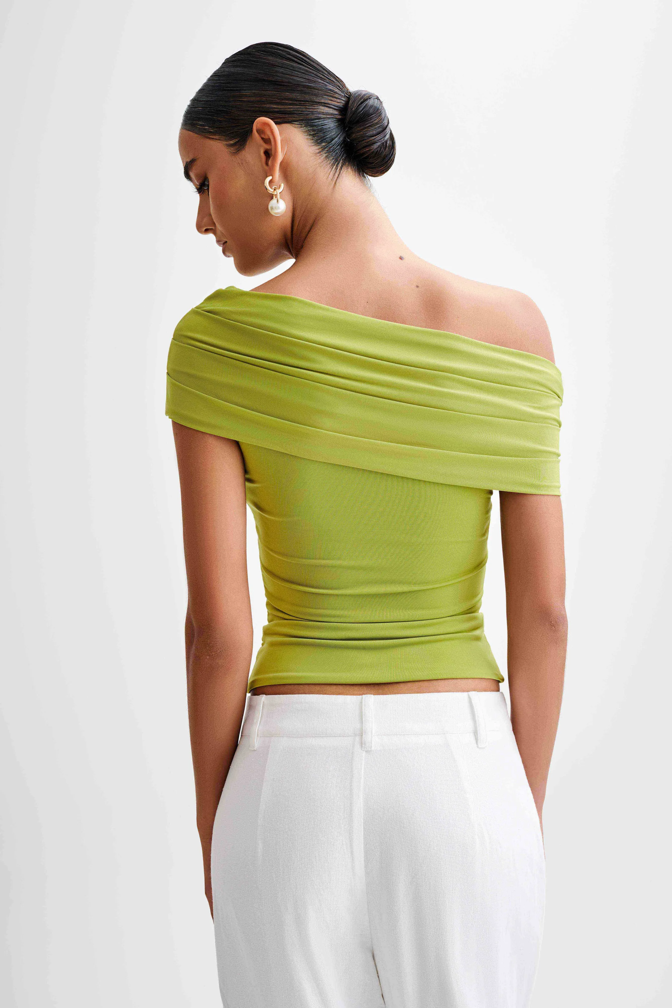 Cassandra Off Shoulder Slinky Top - Apple Layered Hem Reinforcement Long Sleeve Shirt