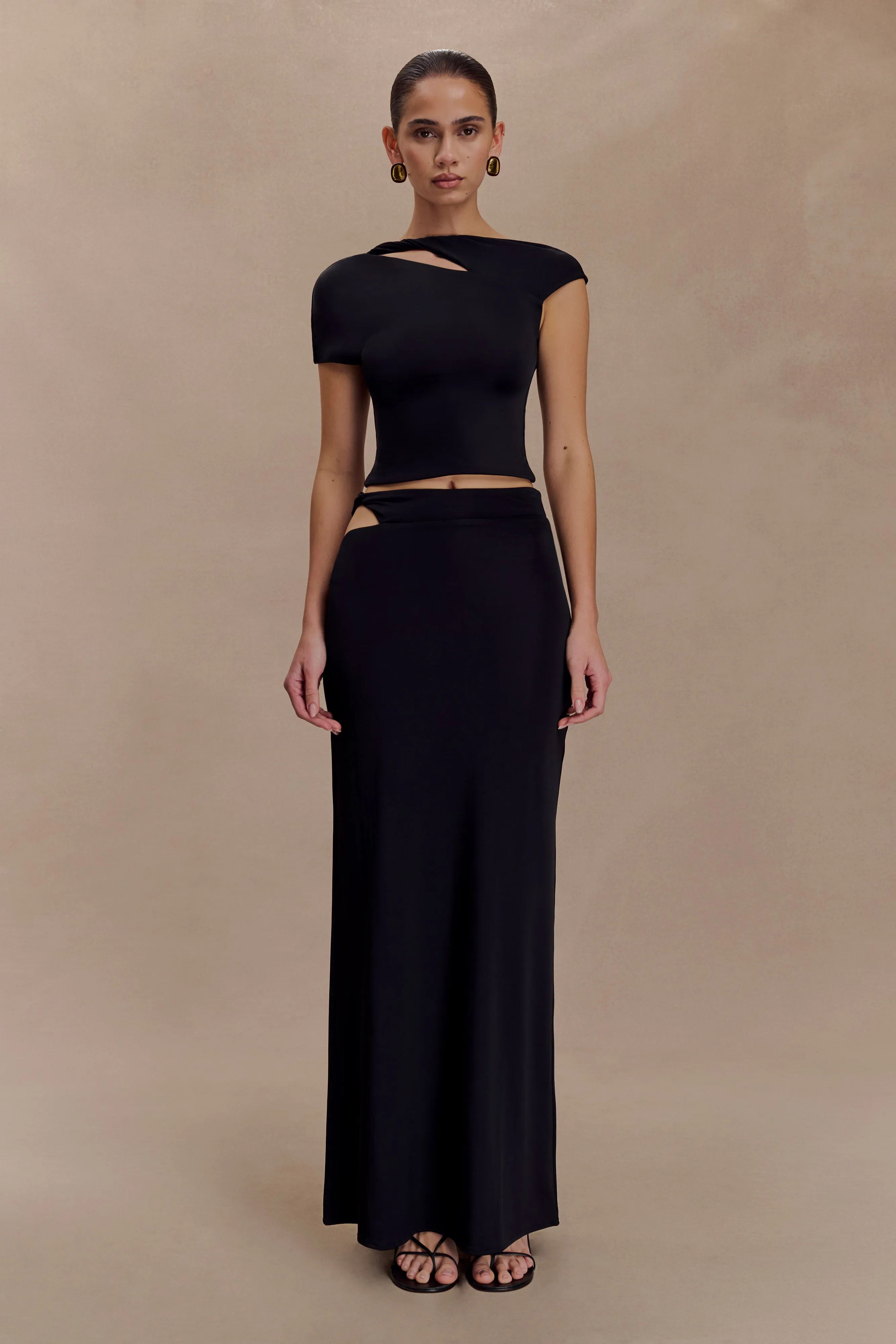 Smart Layering Haven Slinky Twist Midi Skirt - Black