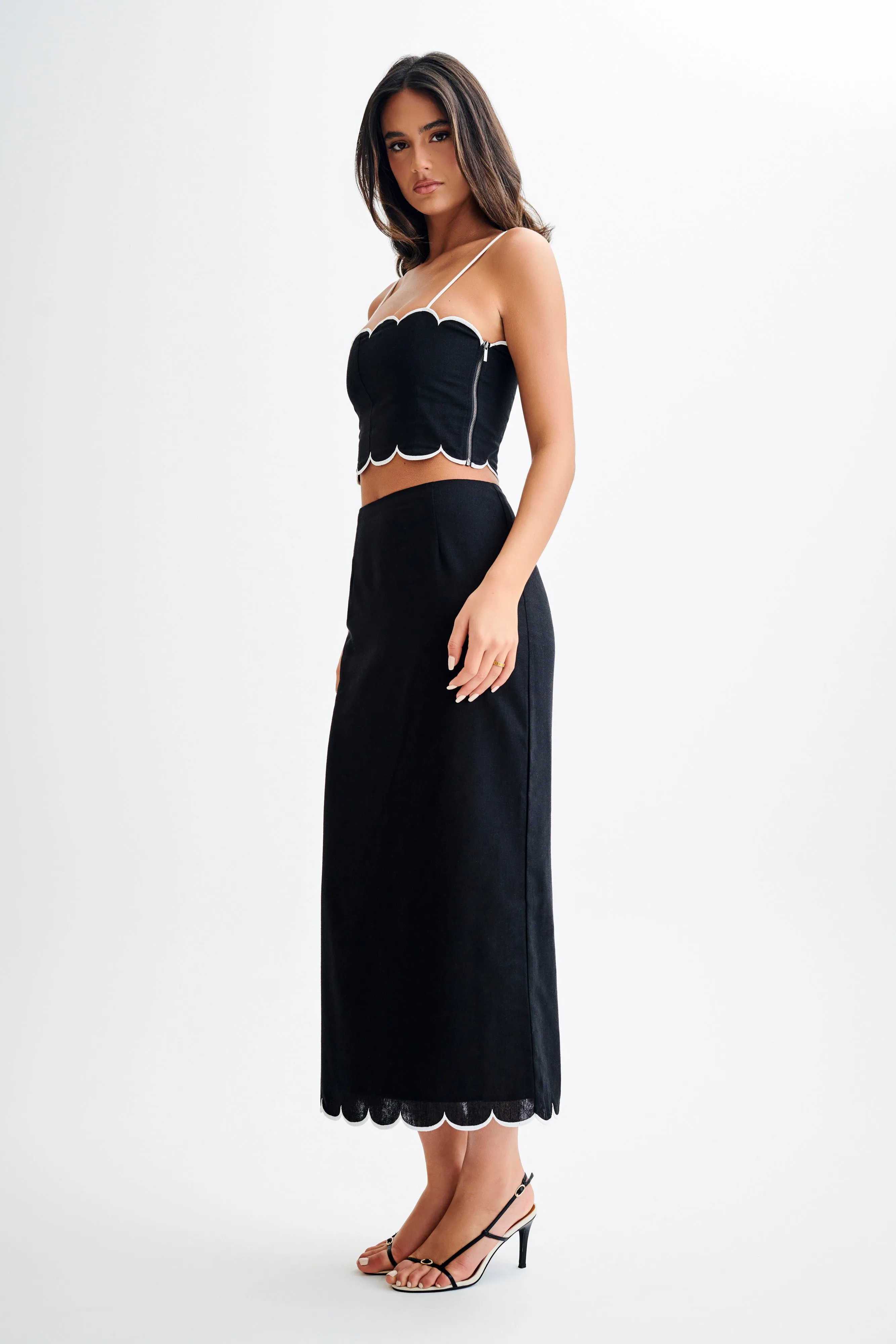 Lightweight Weave Alessio Scalloped Midi Skirt - Black