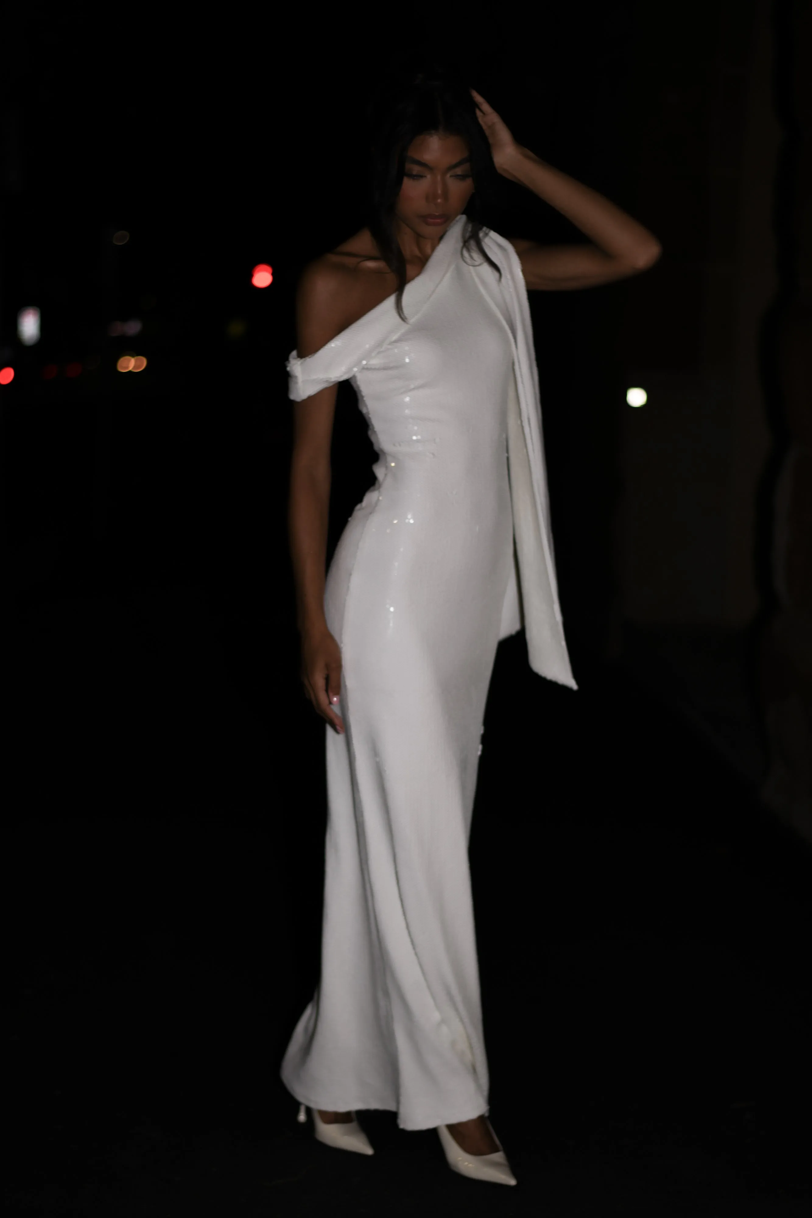 Catarina Sequin Maxi Dress - White Music-Concert Light And Airy