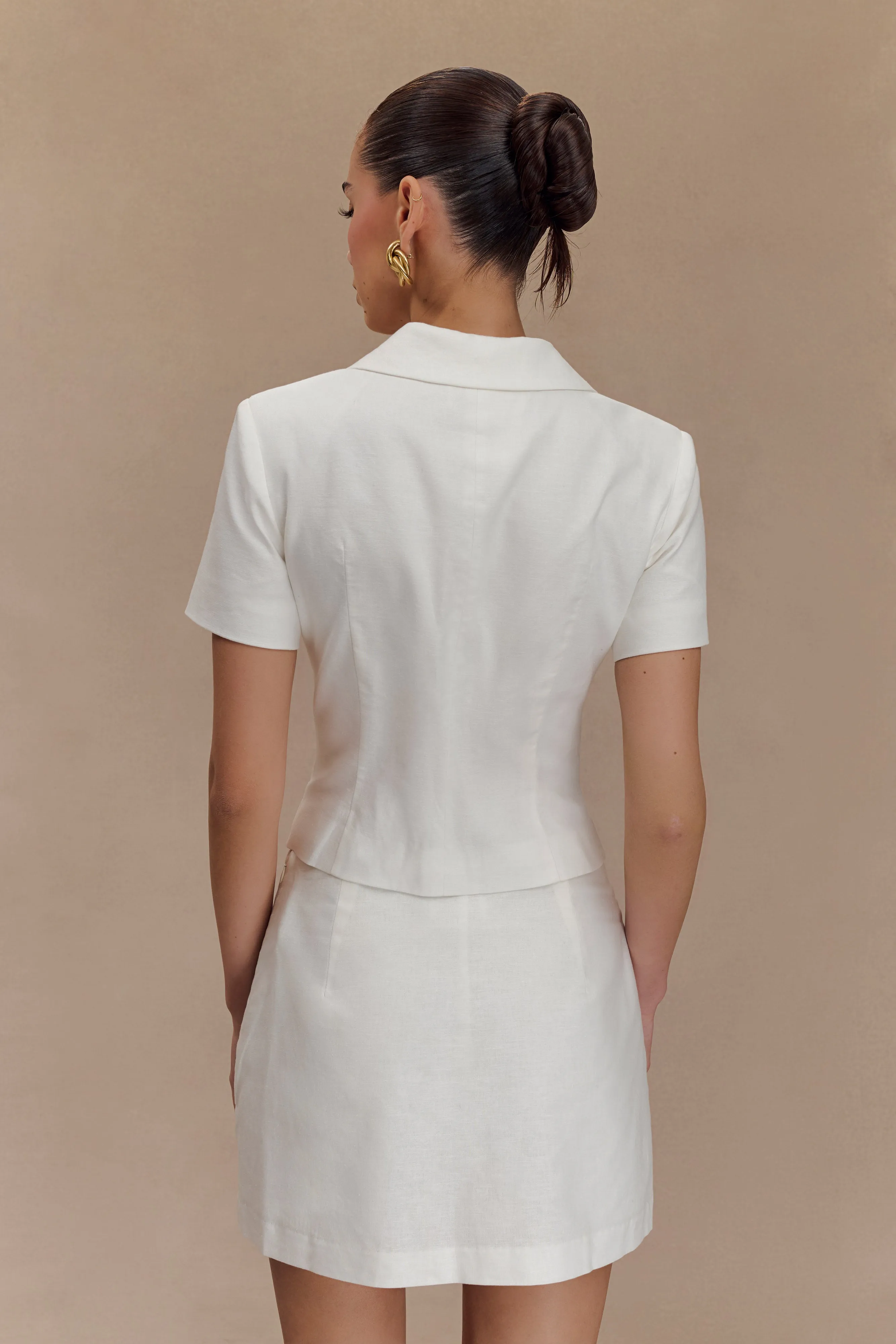 Ciara Linen Jacket - White Non Restrictive Tailoring Stormproof Zipper