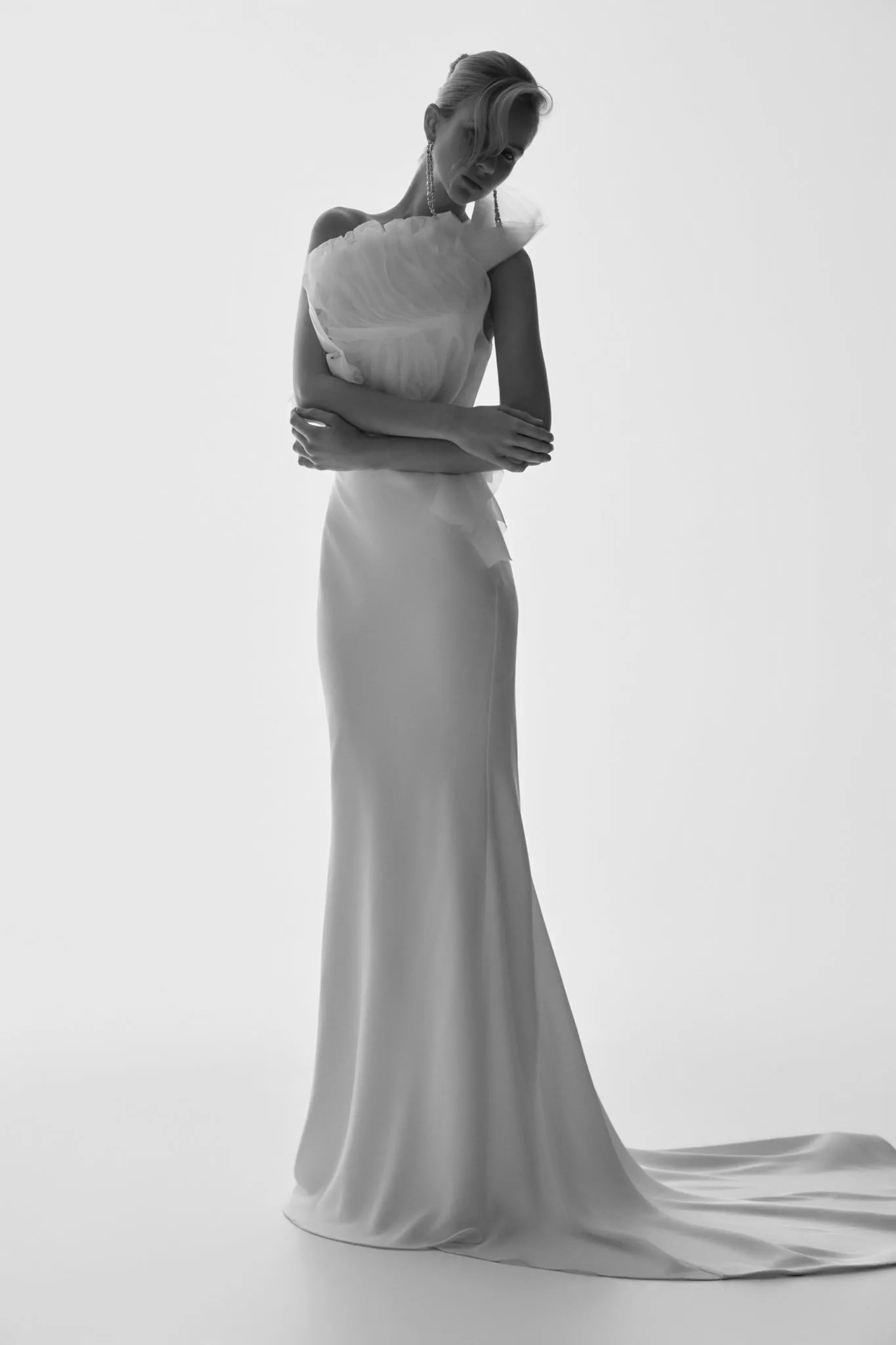 Universal Fit System Clara Fishtail Maxi Skirt - White