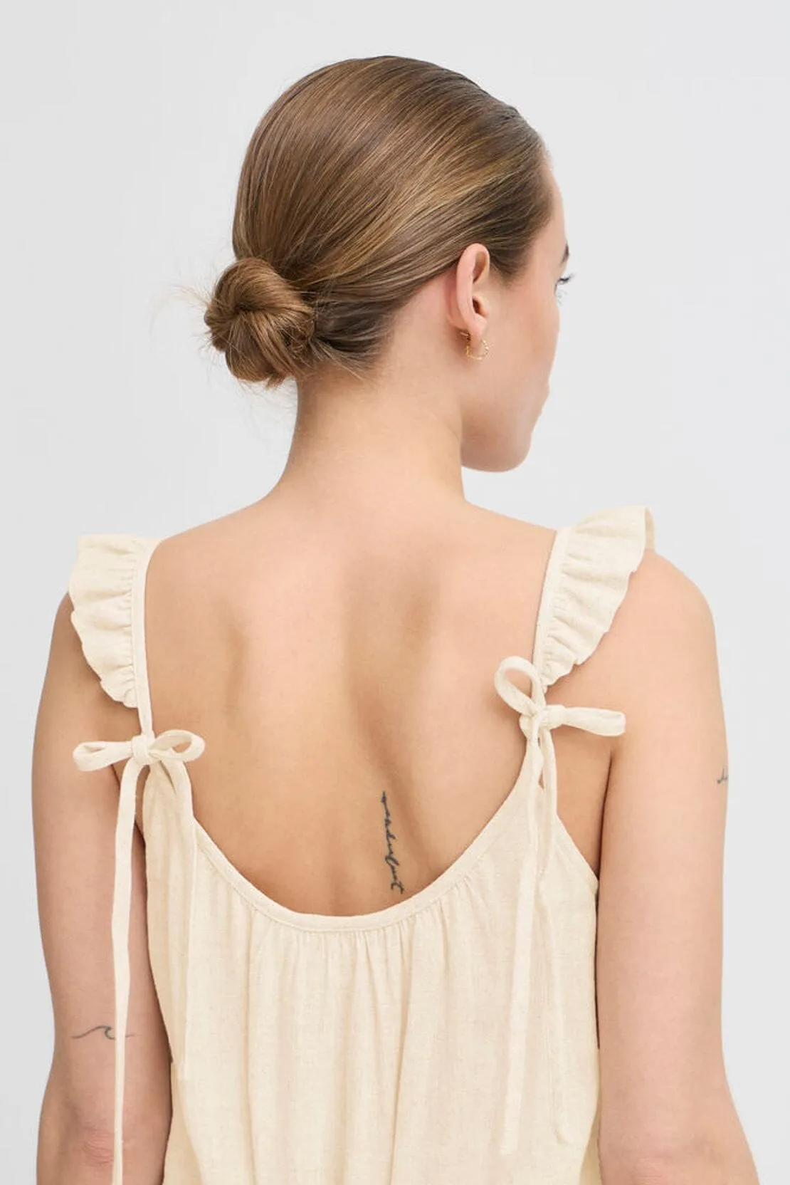 Elegant Touch Lazy Pick SANDSHELL LINEN BLEND DRESS