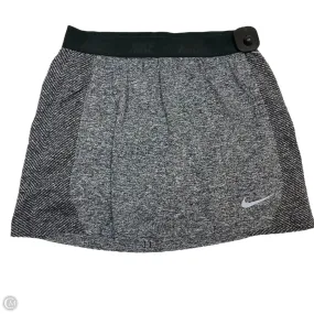 Skort By Nike In Grey, Size: M Weekend Fashion