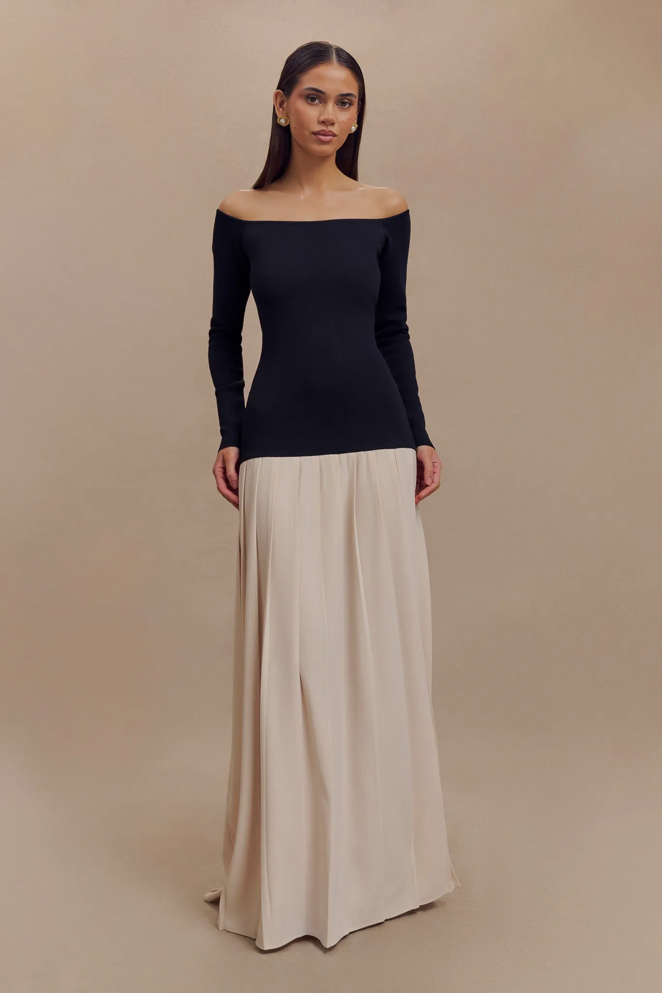 Presley Contrast Knit Off Shoulder Maxi Dress - Navy And Cream Bow Soft Gentle Look