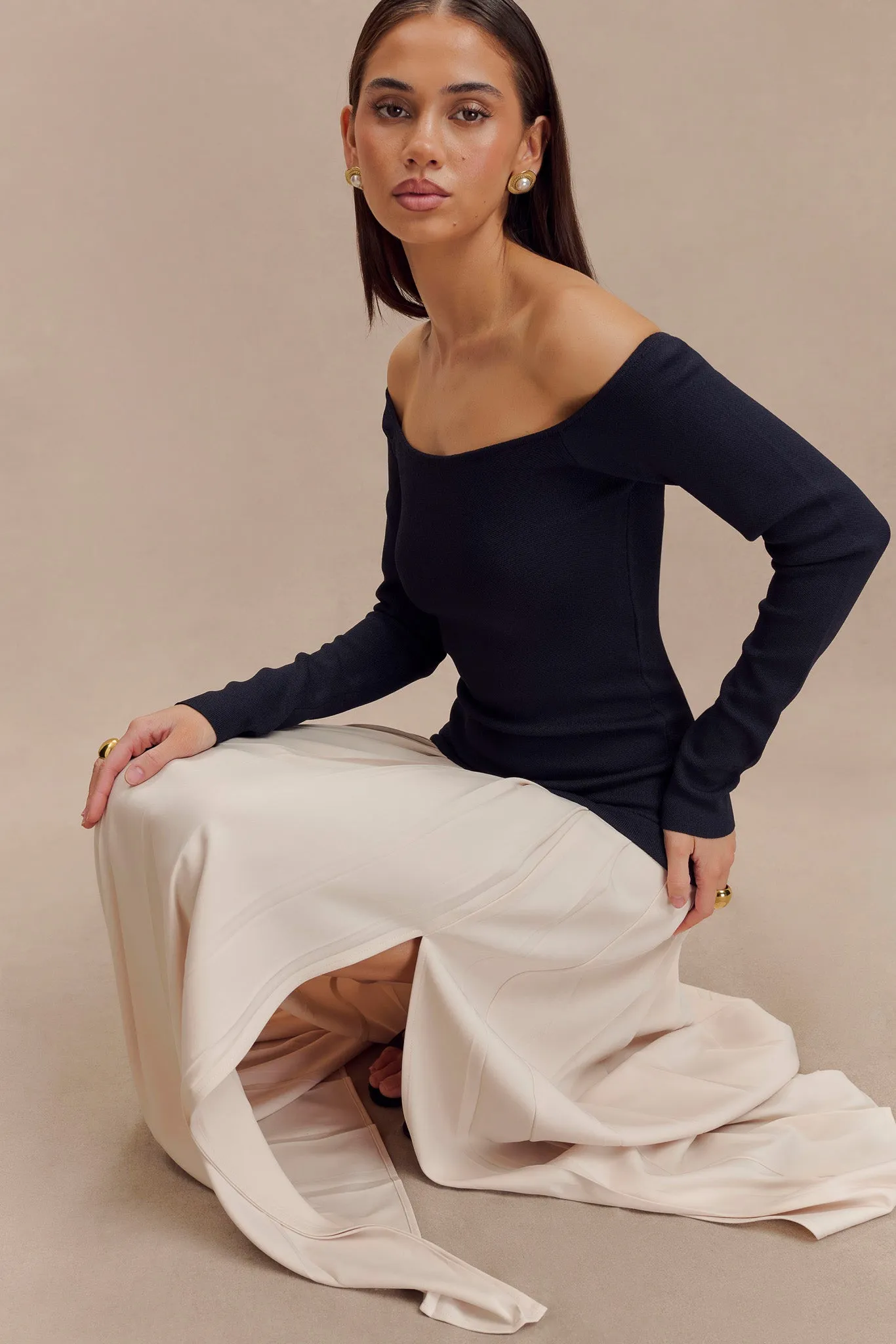 Presley Contrast Knit Off Shoulder Maxi Dress - Navy And Cream Sunset Look Delicate Finish