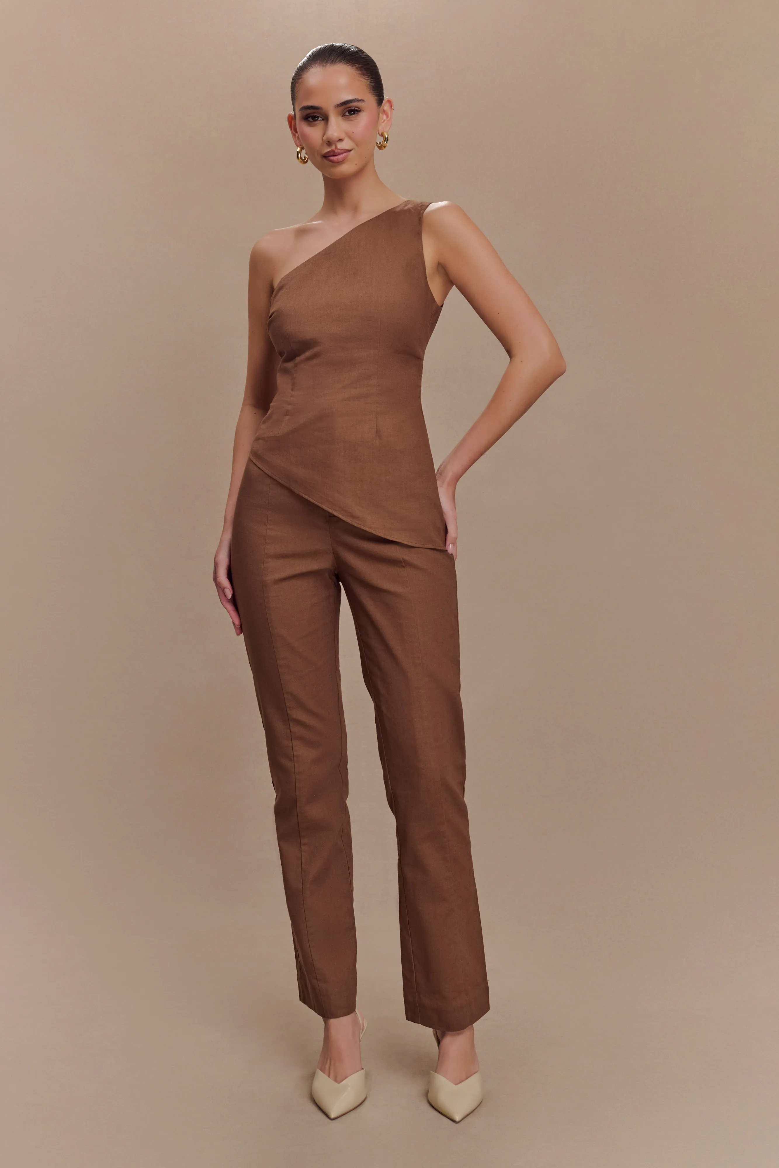Flexible Layer Fit Dora Linen Straight Leg Pant - Cacao Brown