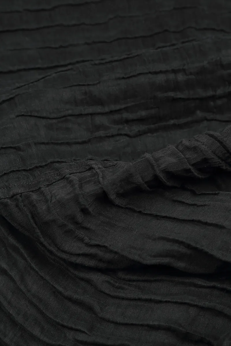 Light Shape Cropped Taper Black Silk Linen Trousers