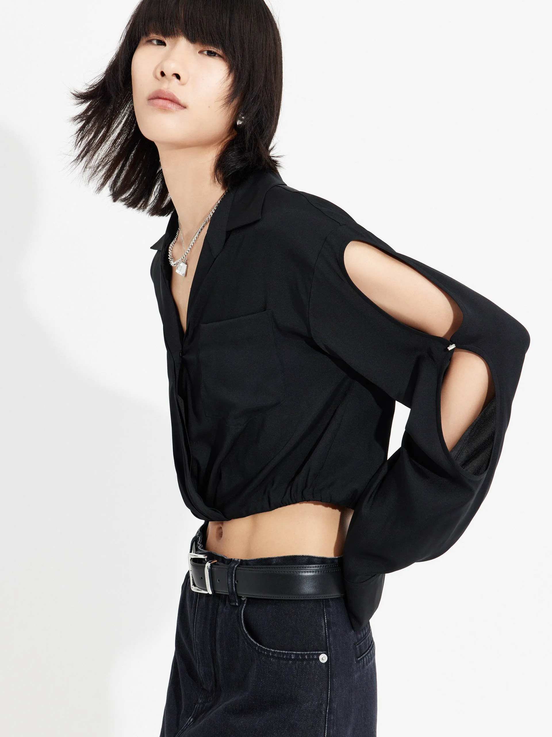 Odor Control Technology LowProfile Zipper Cutout Sleeve Cropped Top