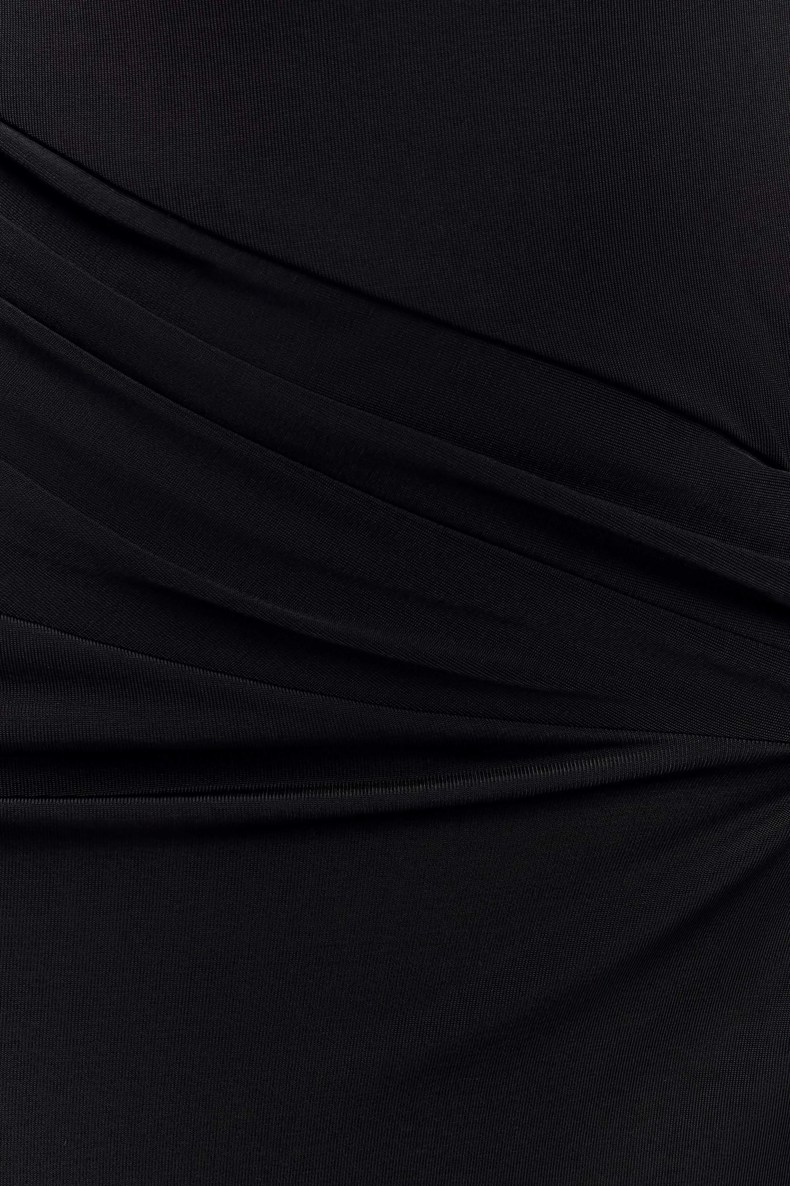 Fall Flow Deanna Long Sleeve Gathered Maxi Dress - Black