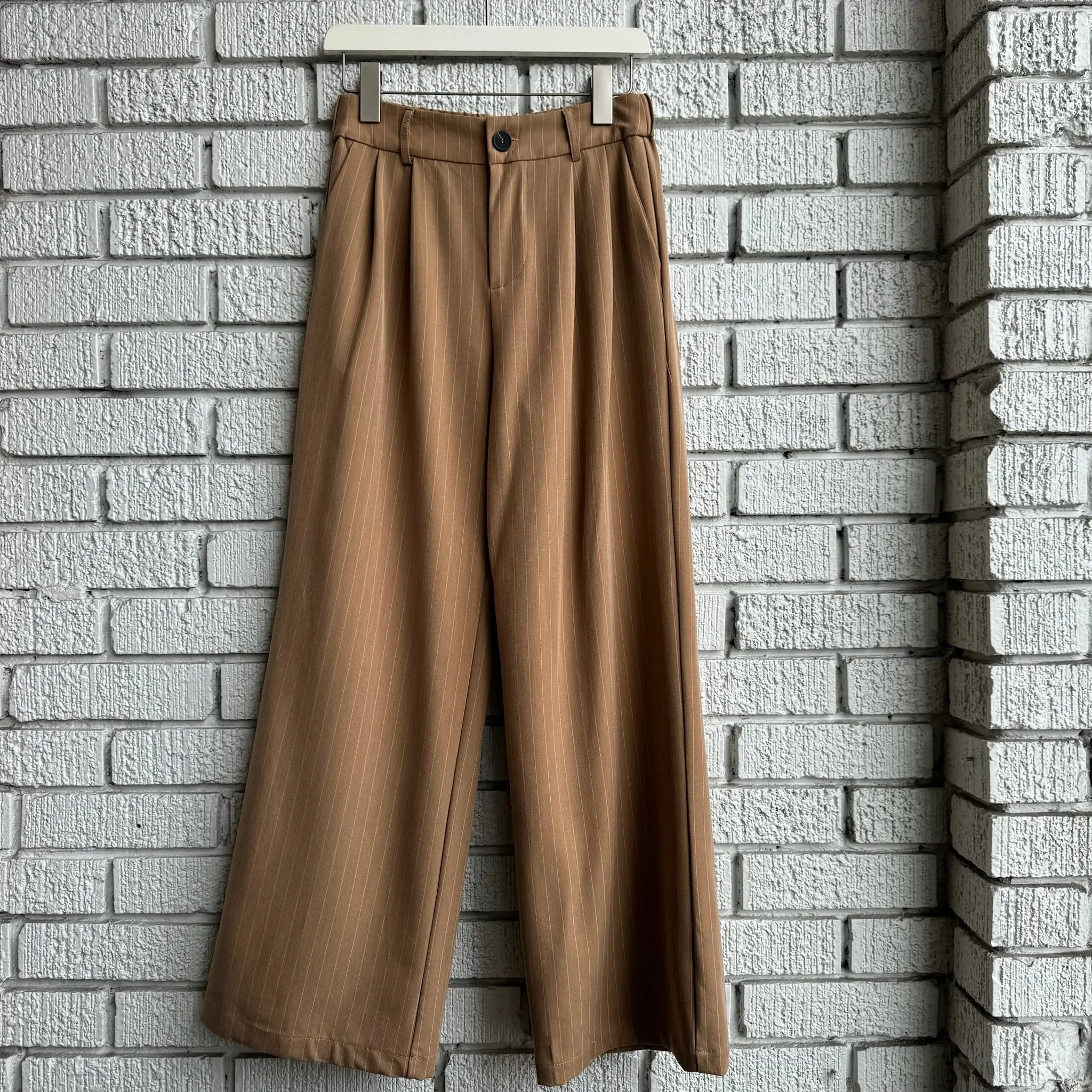 UVProtectionCoating Weekend Style DEPENDABLE Pinstripe Trouser