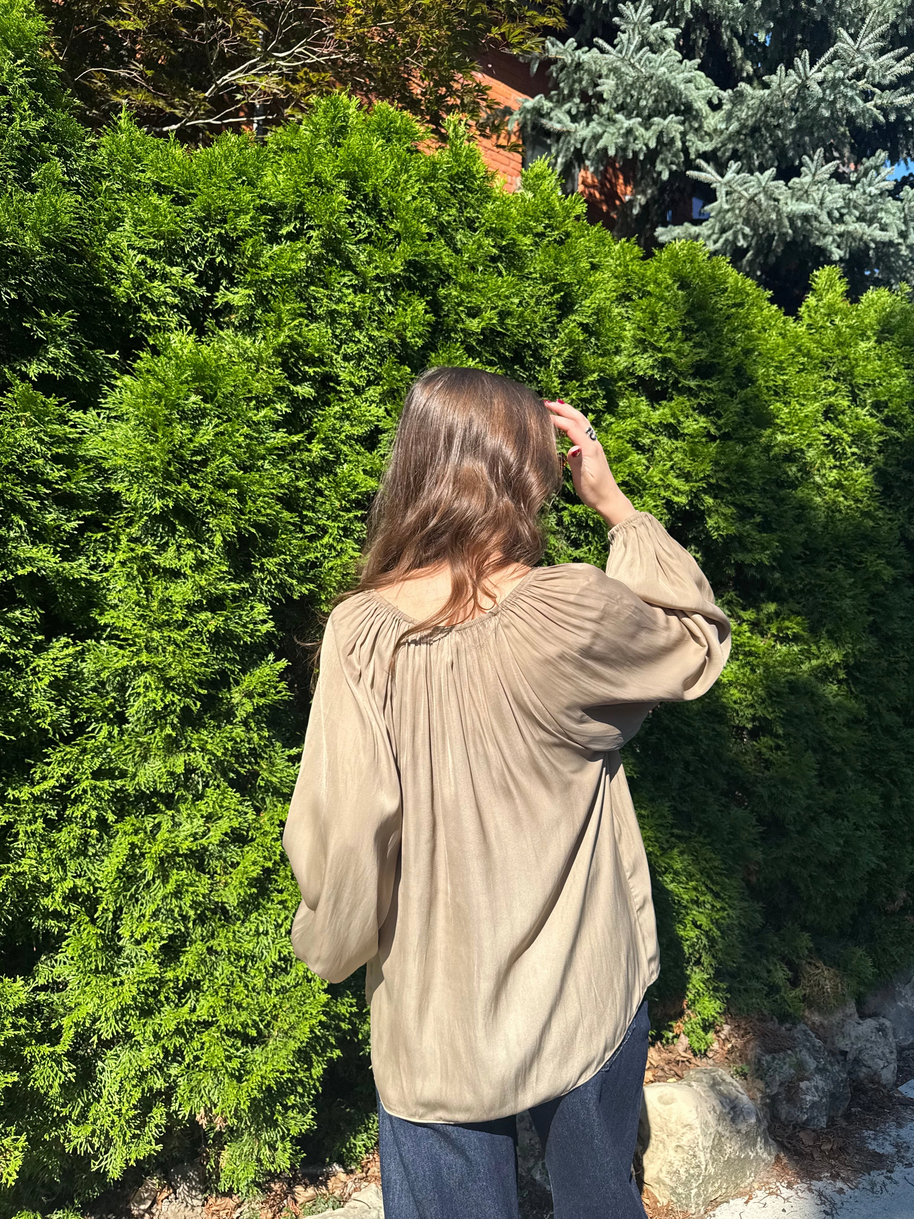 polka dotted EARL GRAY Blouse