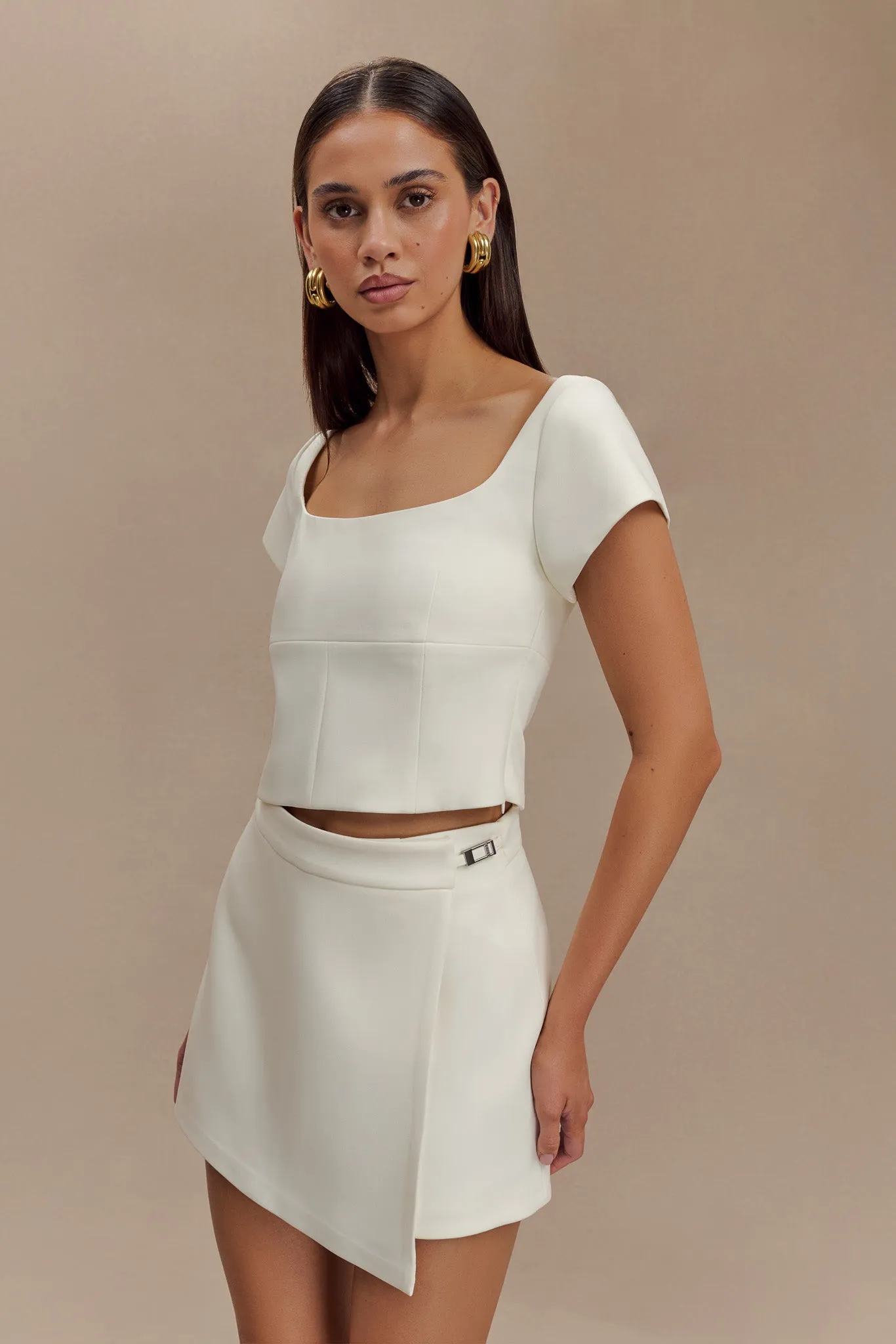 Crisp Design tech fabric Celene Buckle Skort - Ivory