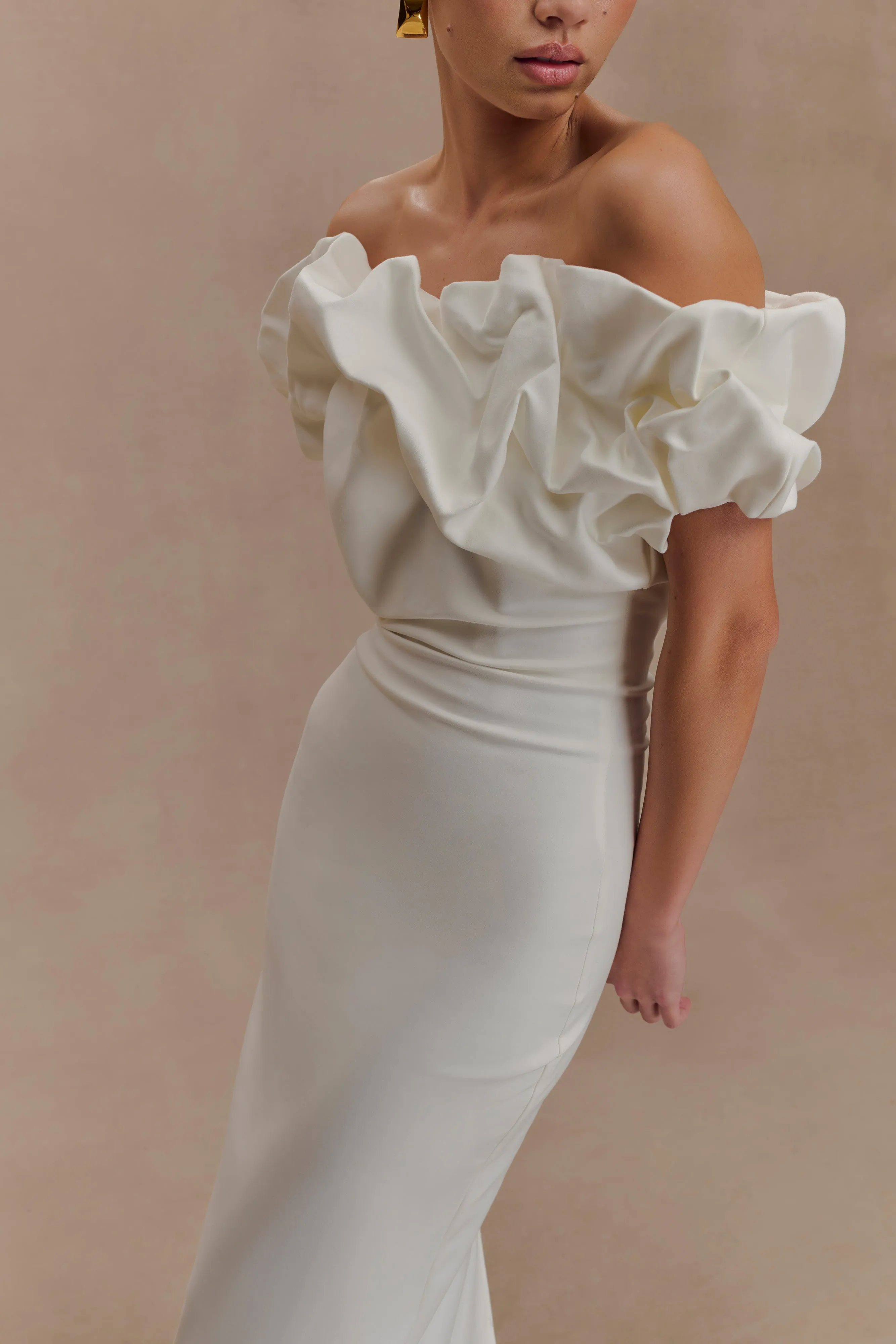 Urban Classic Sariya Sculptural Maxi Dress - White