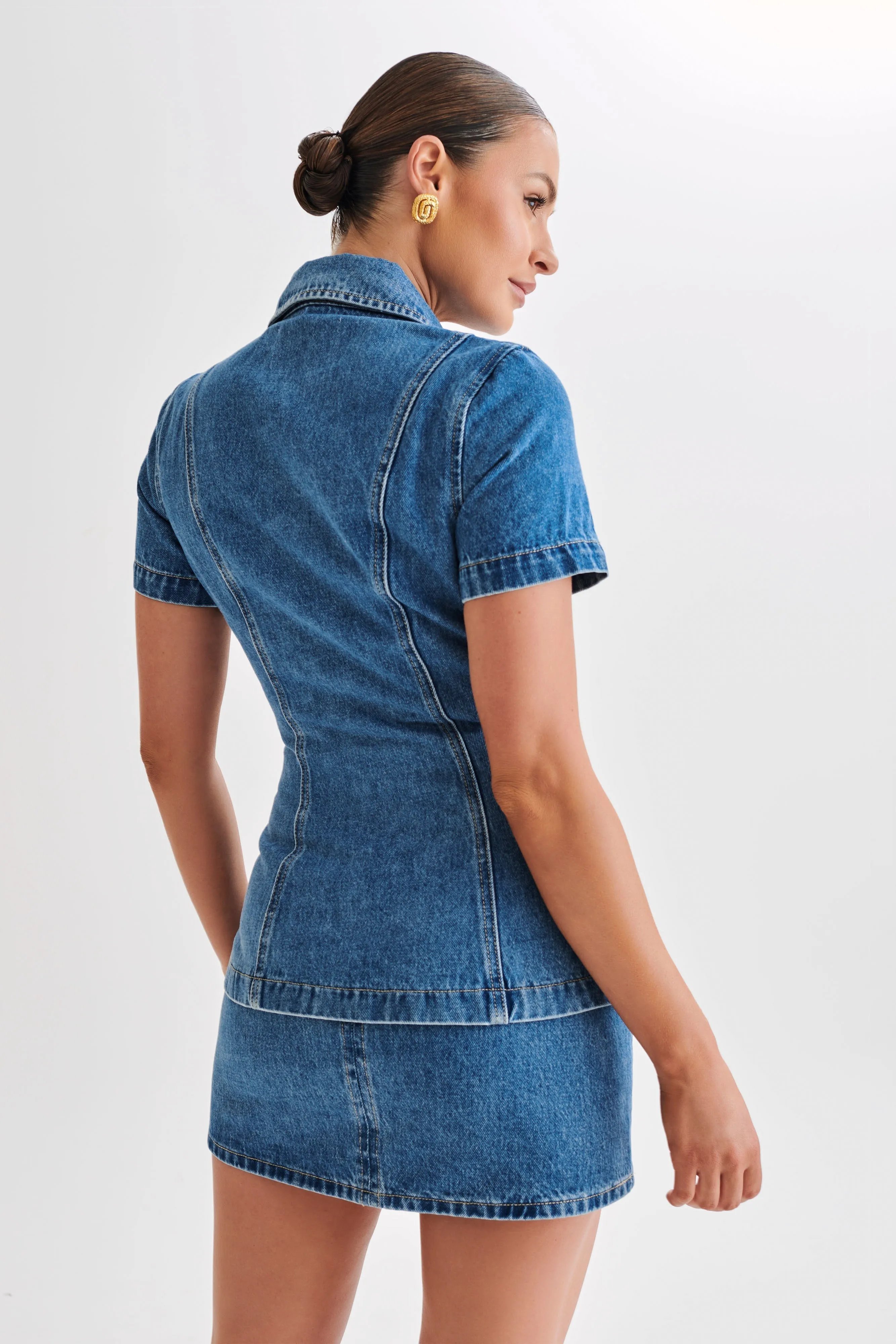 Bound Seam Edges Ellie Denim Short Sleeve Top - 70's Blue