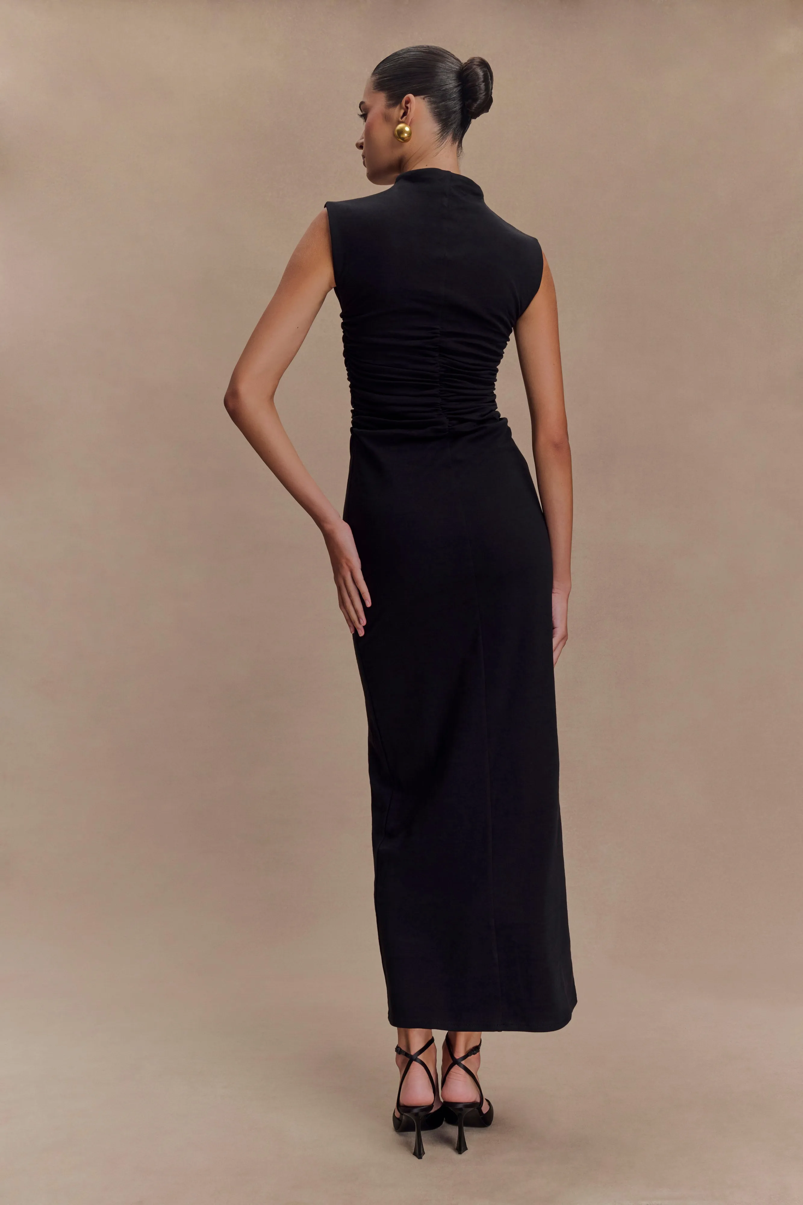 Fashionable Comfort Wear Chic and Cozy Elliot High Neck Sleeveless Maxi Dress - Black