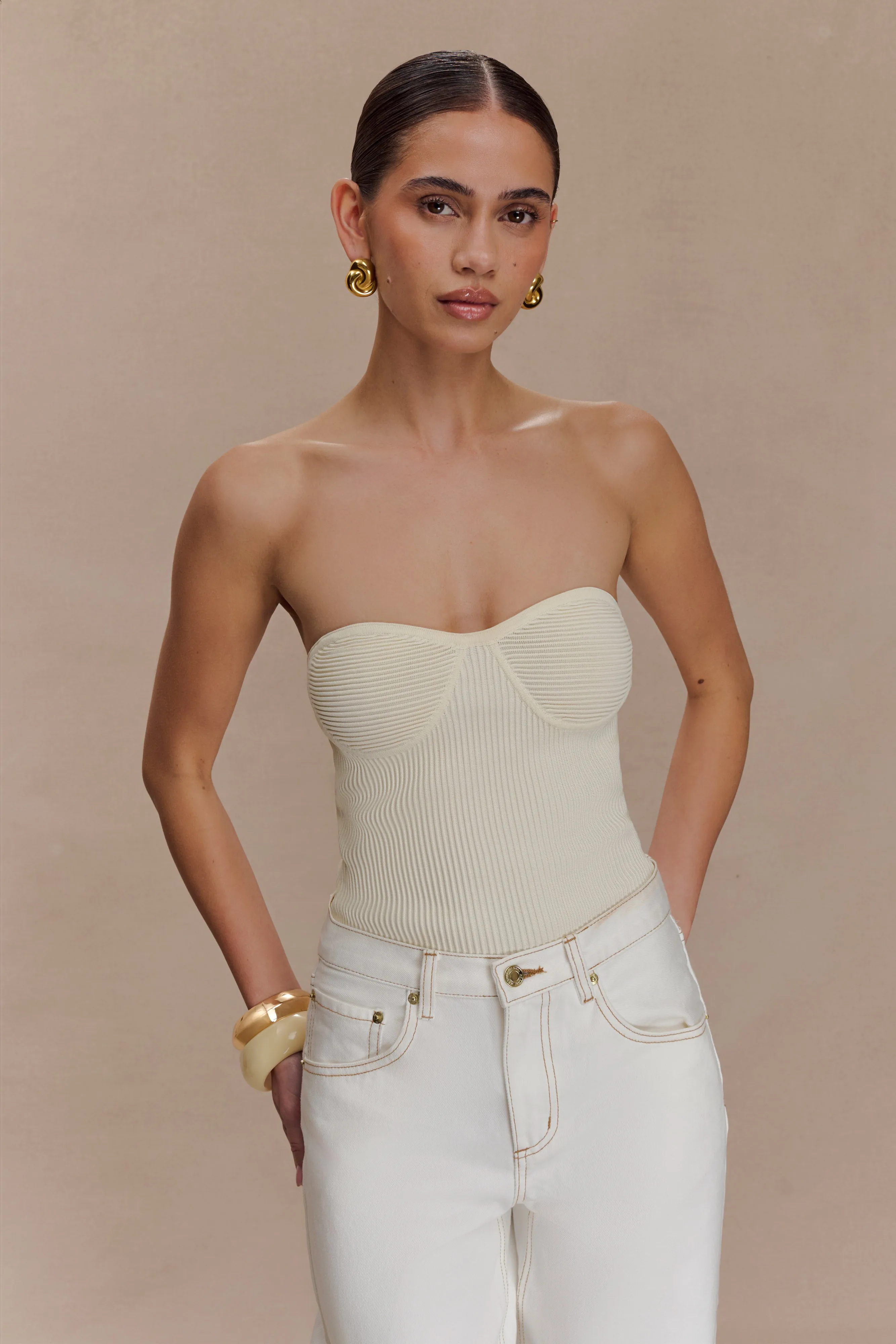 Quick Dry Fabric Elodie Strapless Cupped Knit Top - Ivory