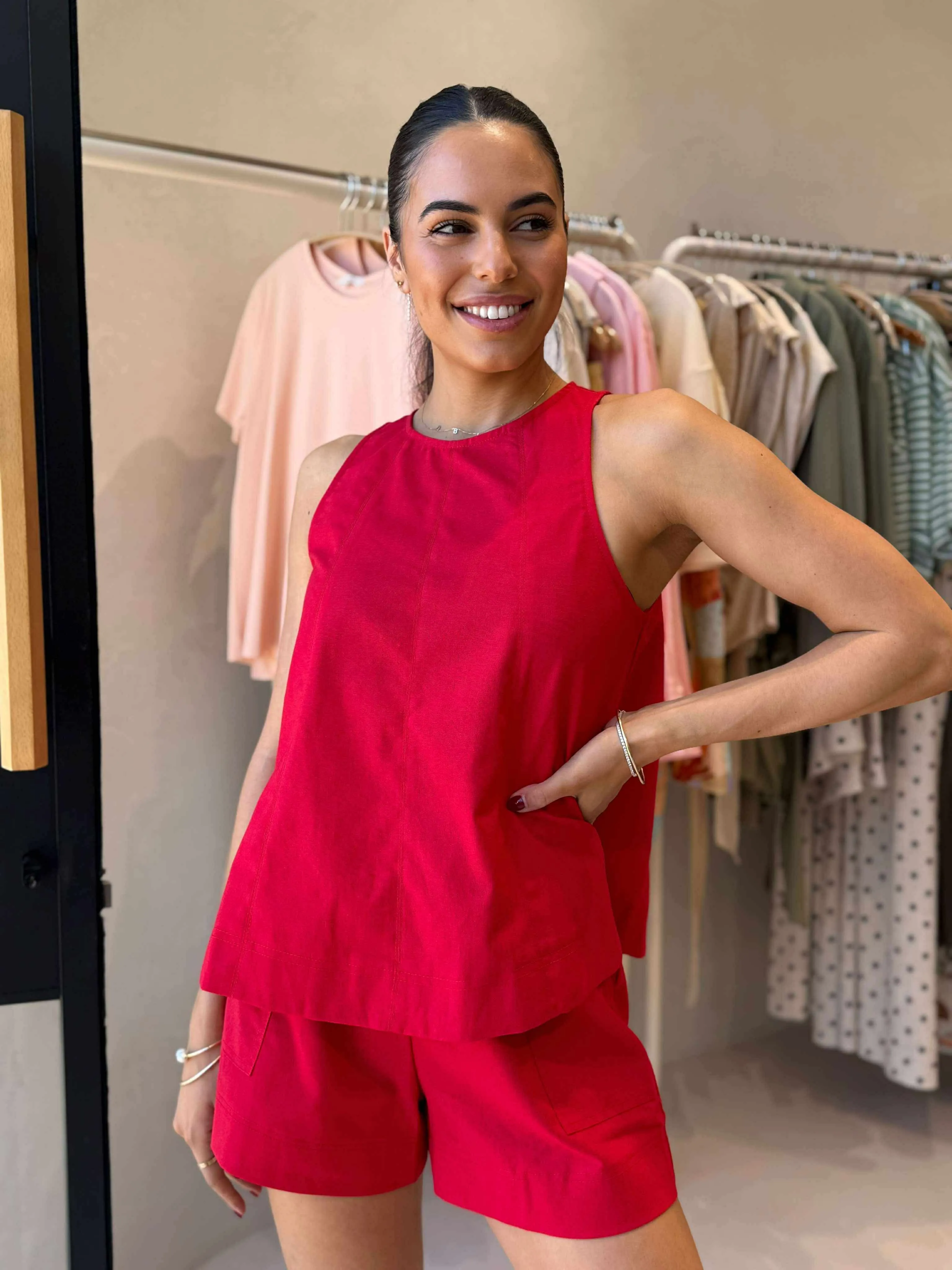 EMMI LOU SHORT SET - RED QuickDrying AntiStatic Material