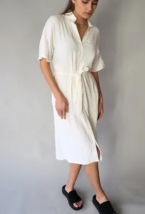 Year Round Easy Elegance WHITE CREPE DRESS