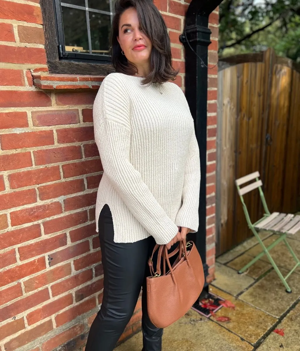 Stretchable Comfort Chilly Fit Wear Ivory Ribbed Boat Neck Jumper
