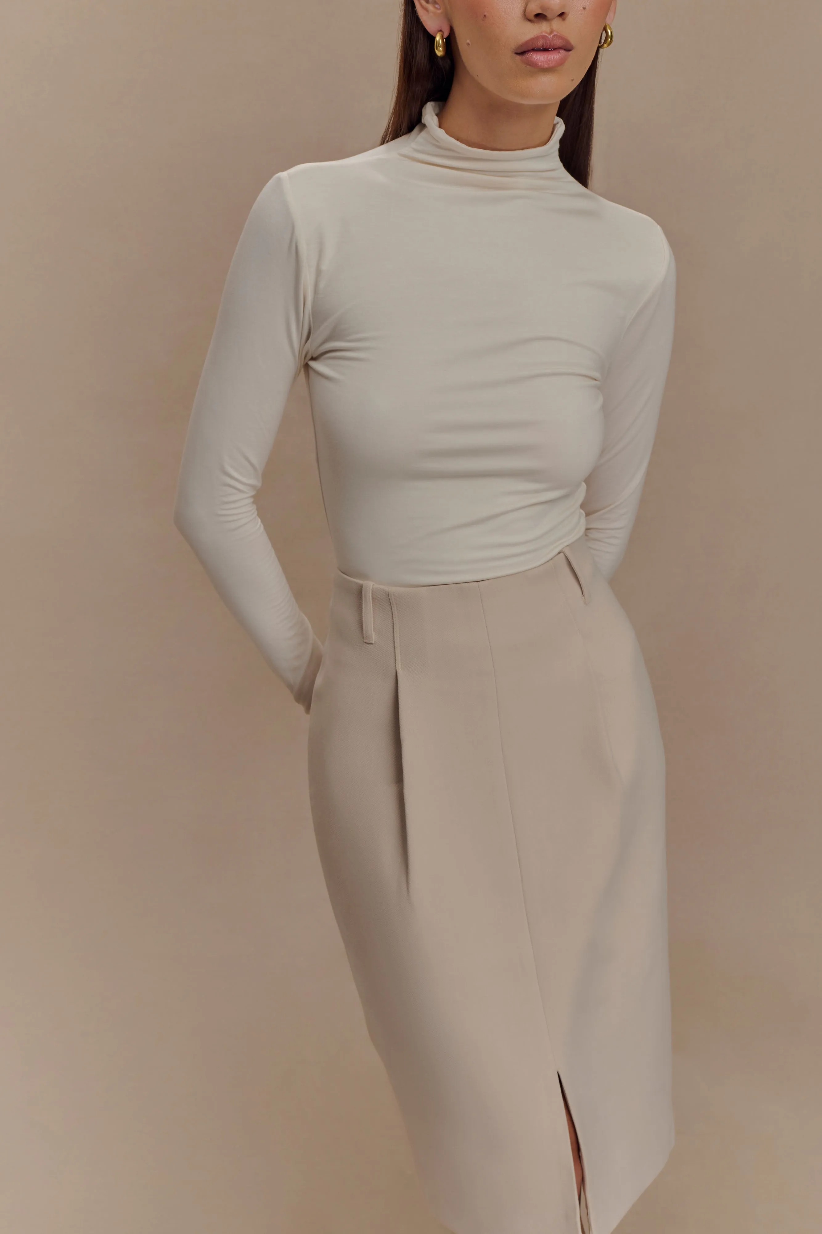 Chic Comfort Vera Suiting Split Front Midi Skirt - Ivory Stone