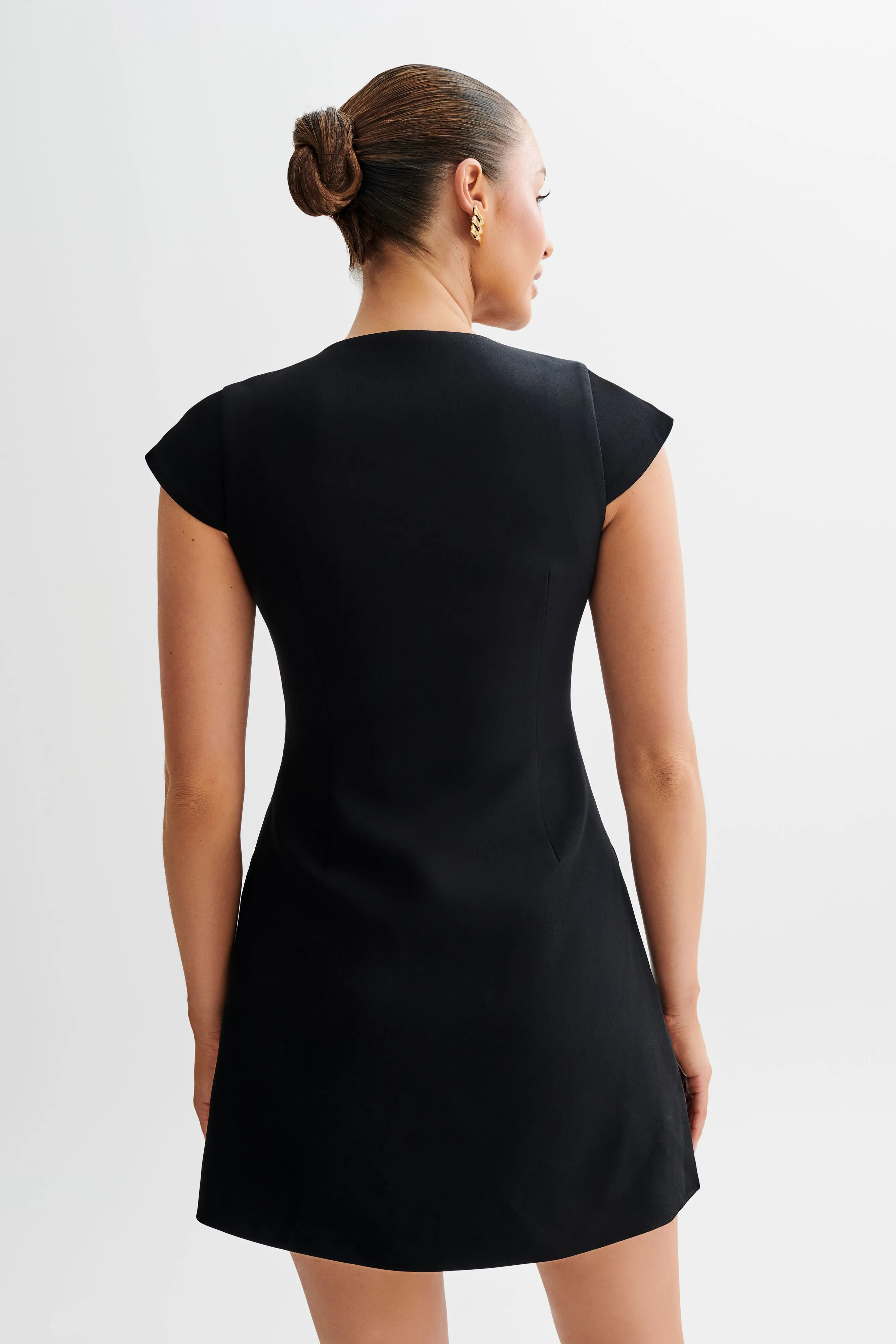 Light Silhouette Kiernan Sleeveless Blazer Dress - Black