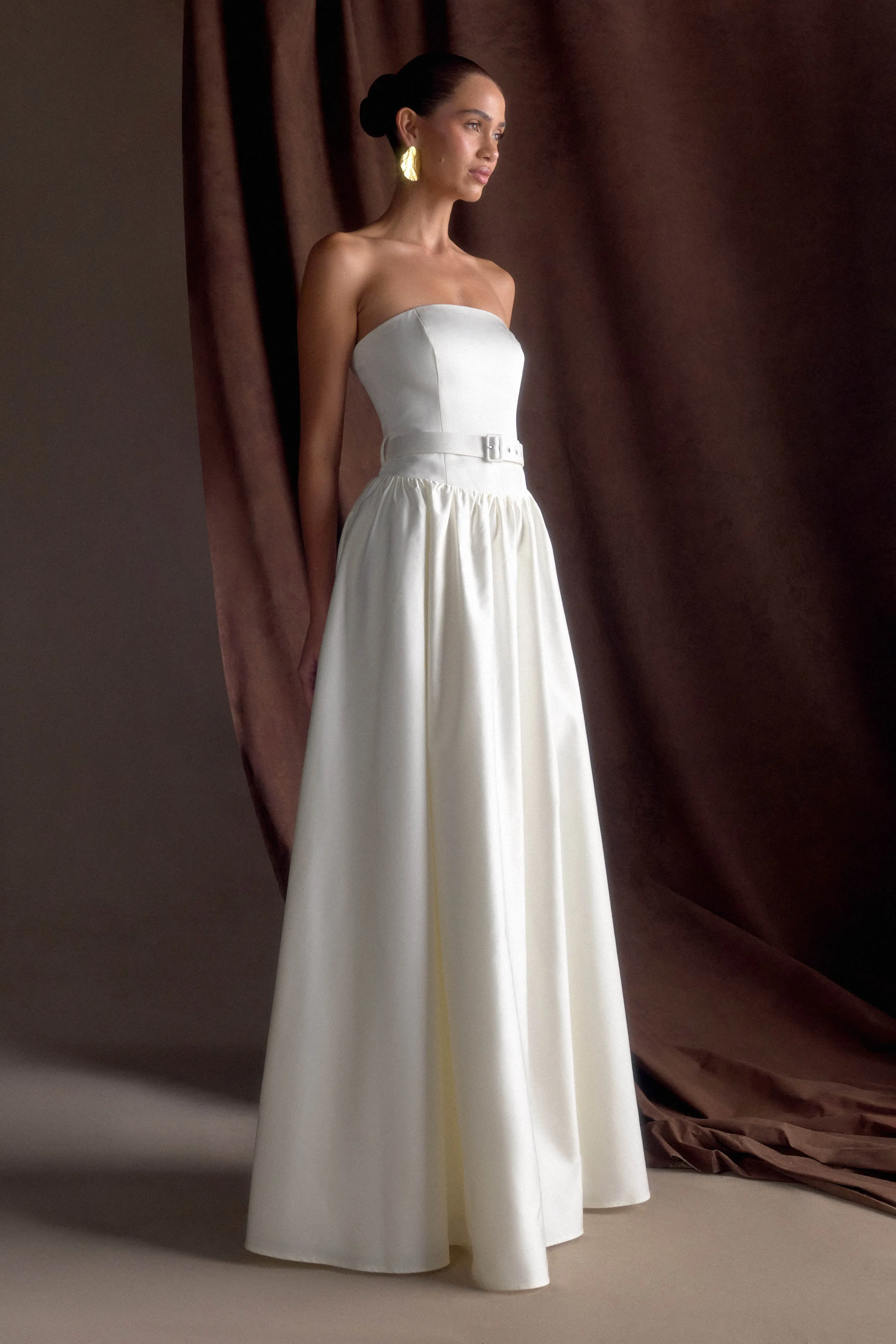 Florence Strapless Belted Maxi Dress - White Fine Details Cozy Texture