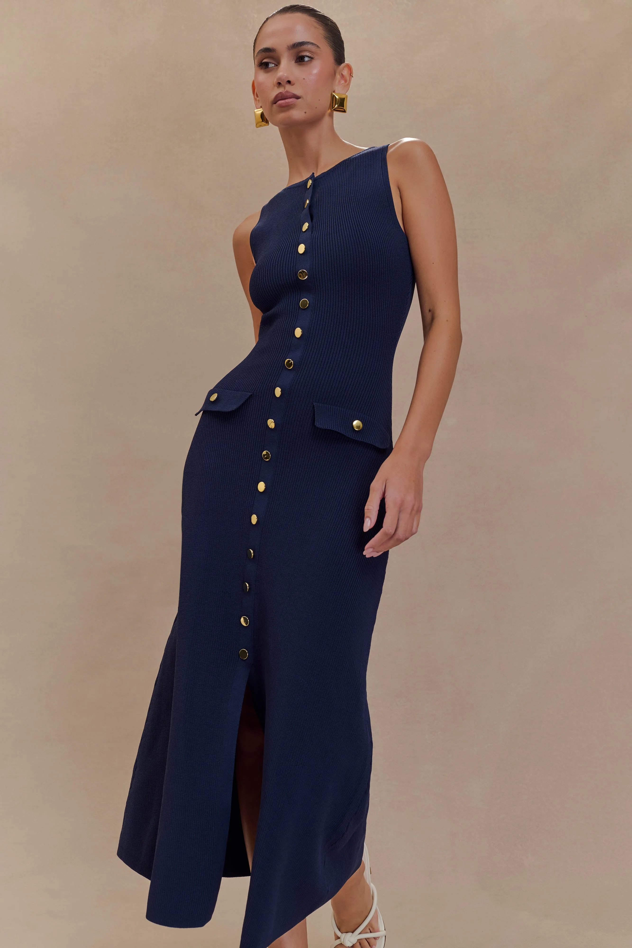 Urban appeal Smooth Fit Sawyer Sleeveless Buttoned Maxi Dress - Navy