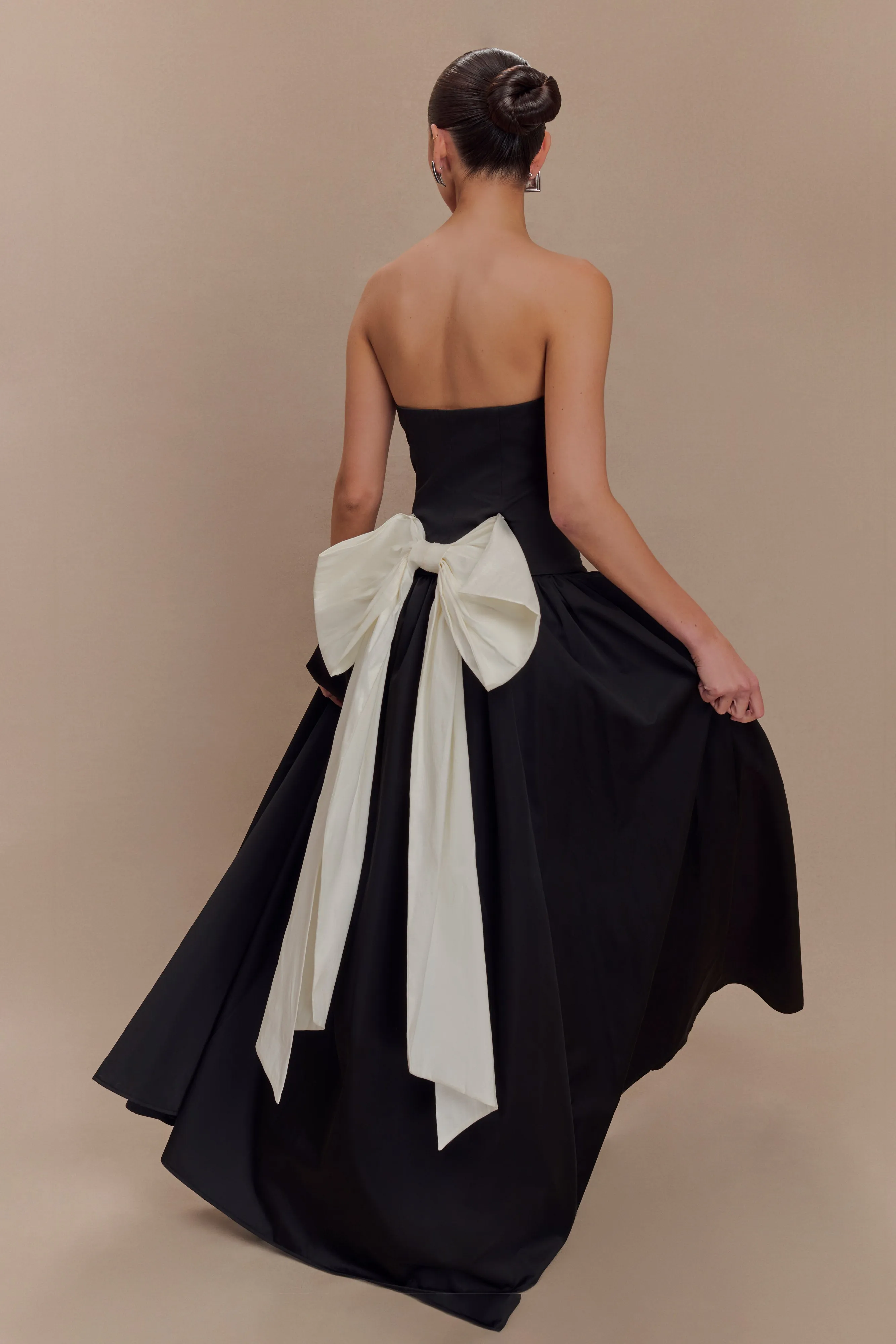 Wide Hemline Frances Strapless Bow Maxi Dress - Black