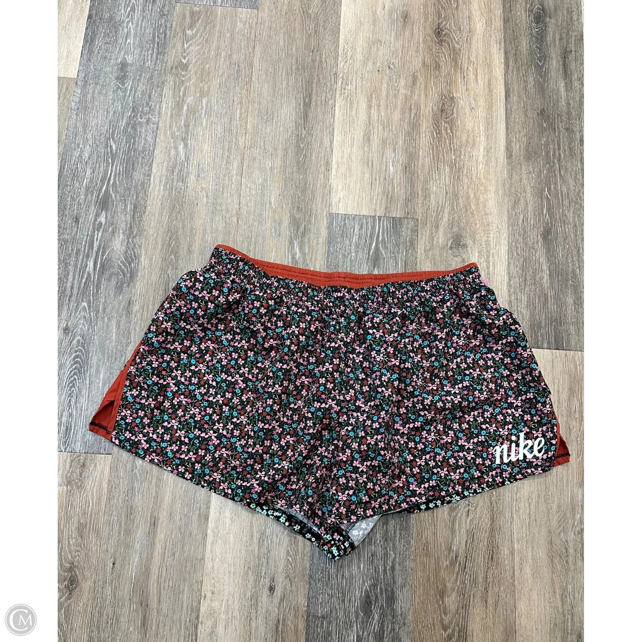 Athletic Shorts By Nike Apparel In Floral Print, Size: 1x Snag Free Design Walk Easy