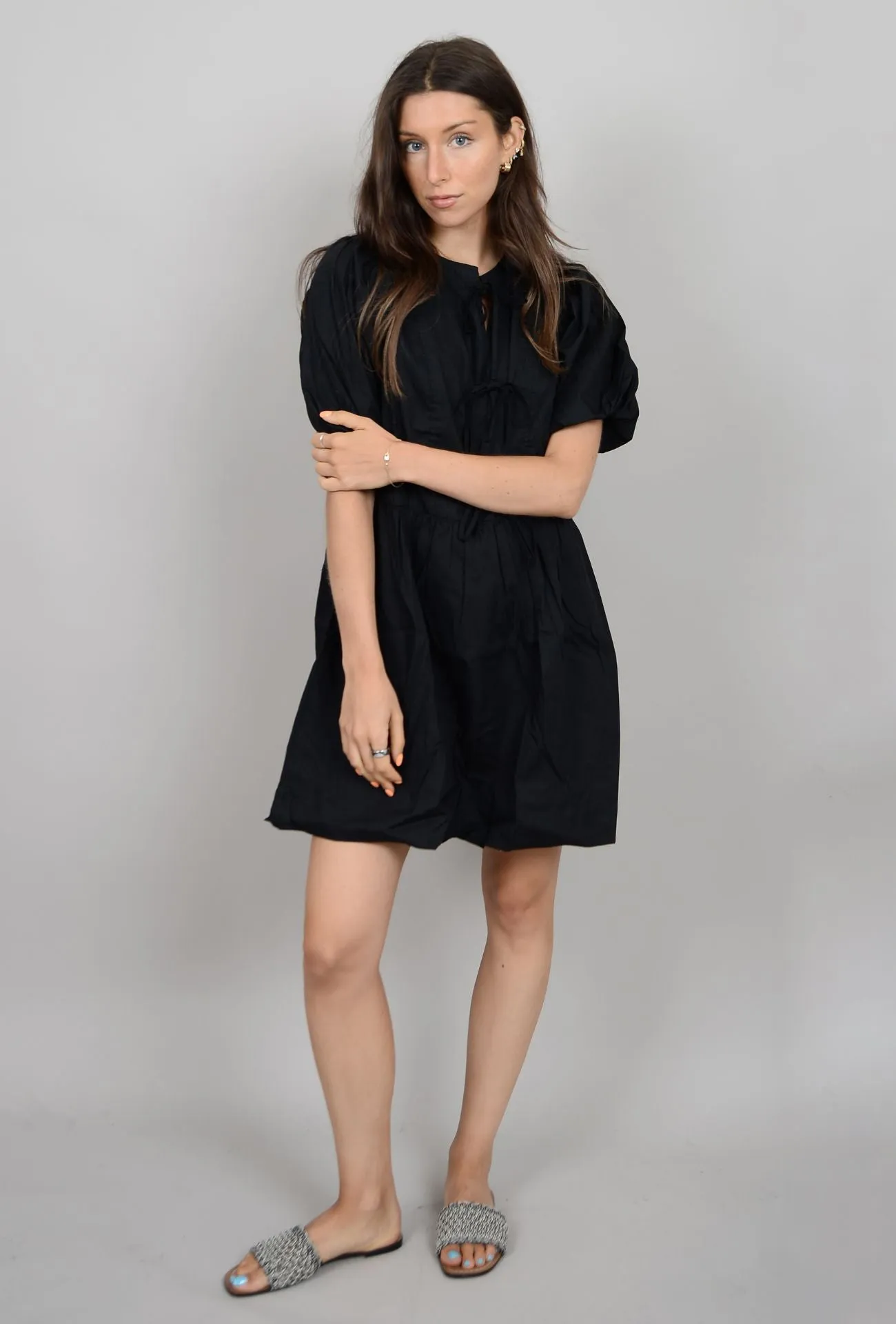 Bold Elegance FRONT TIE PUFF SLEEVE PEPLUM DRESS (BLACK)