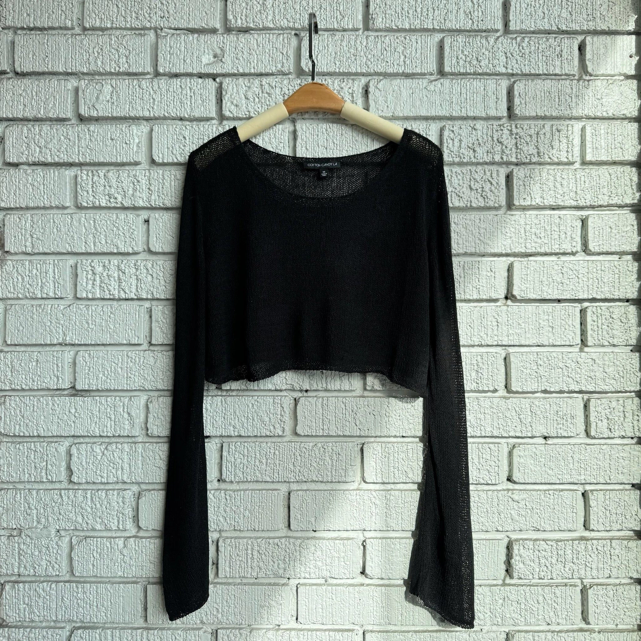 GIGI Cropped Sweater Timeless Fashion