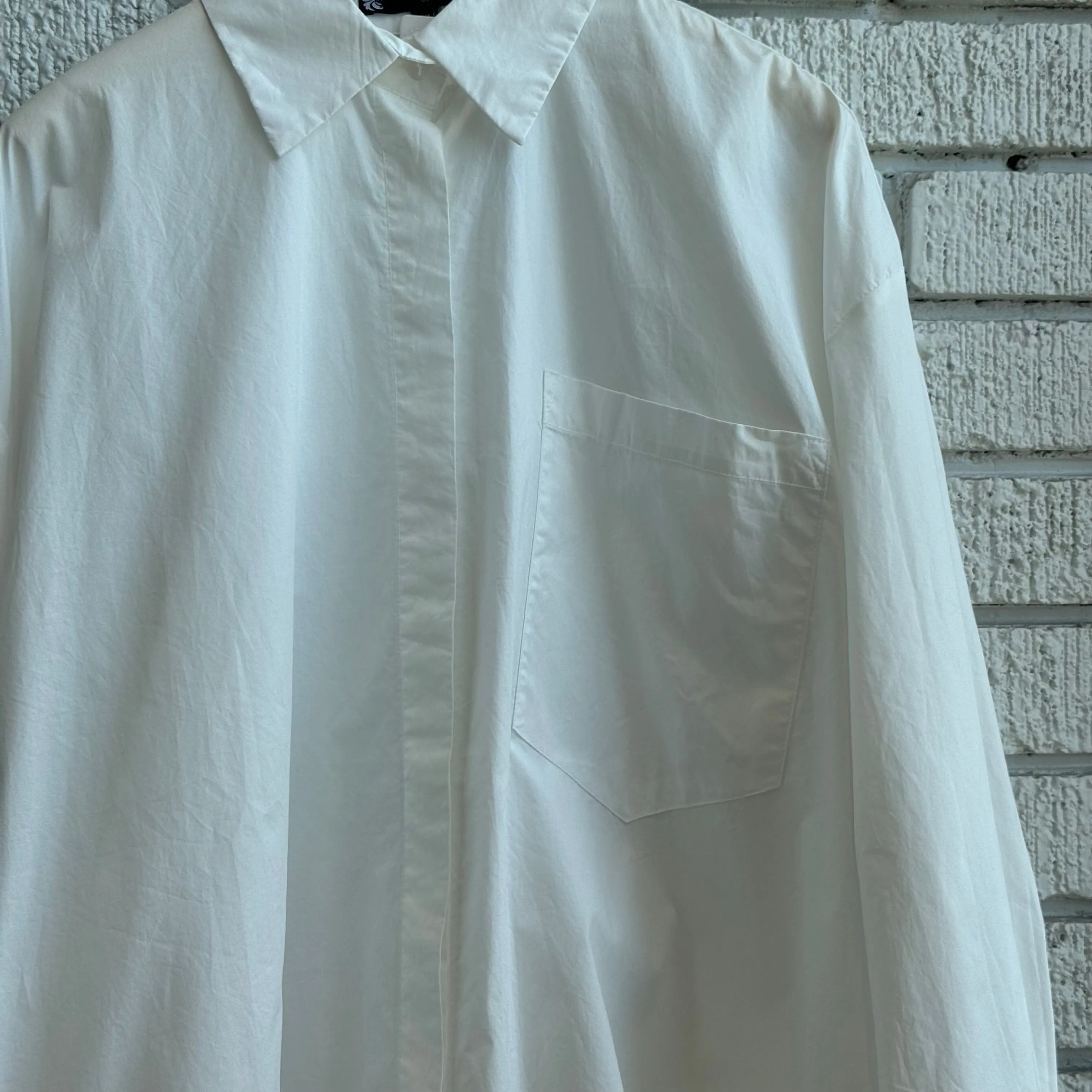 Roll-Up Sleeve Seasonal Collection GRAB A COFFEE Shirt
