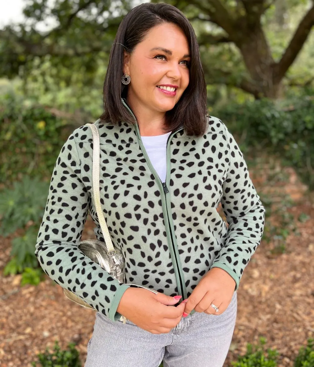Modern Cut MoistureWicking Green Leopard Print Soft Full Zip Fleece